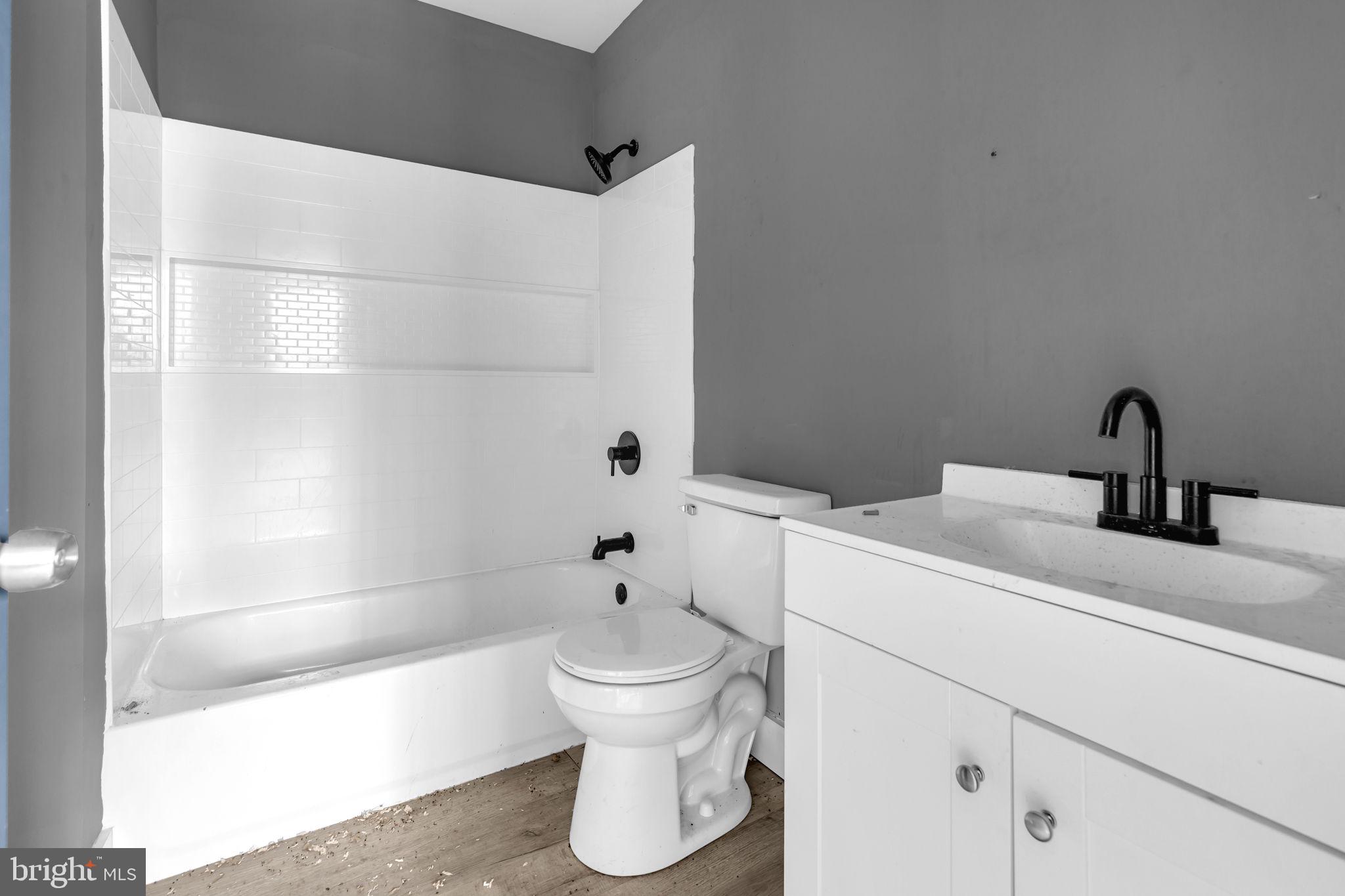 MILTON-MONTFORD - Residential