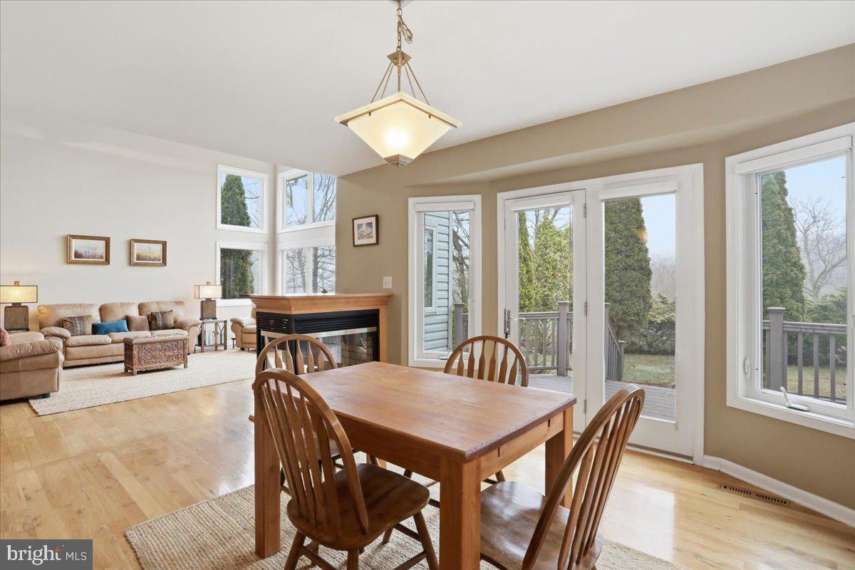 THE WOODS - Residential