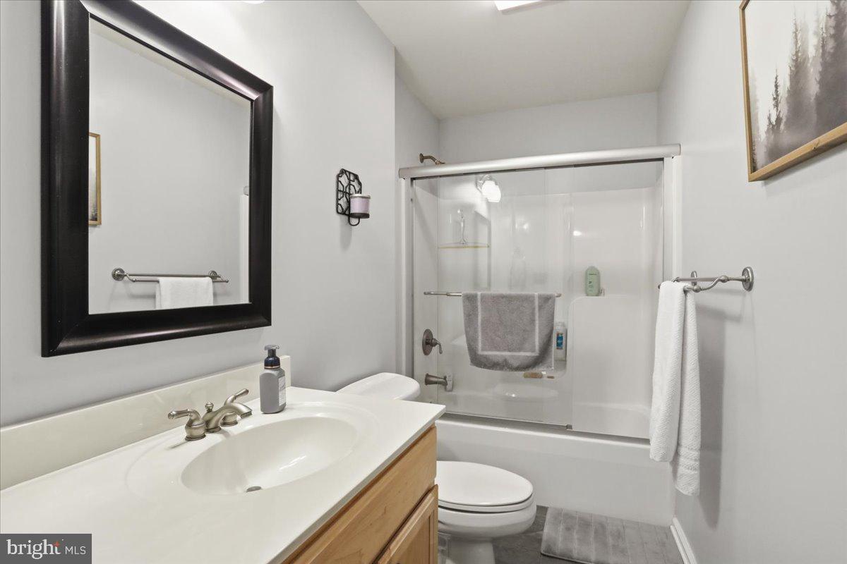 THE WOODS - Residential