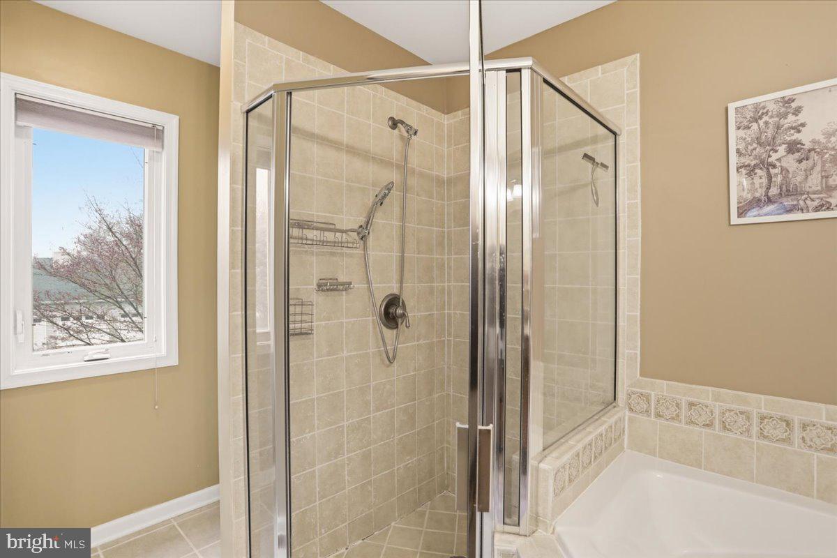 THE WOODS - Residential