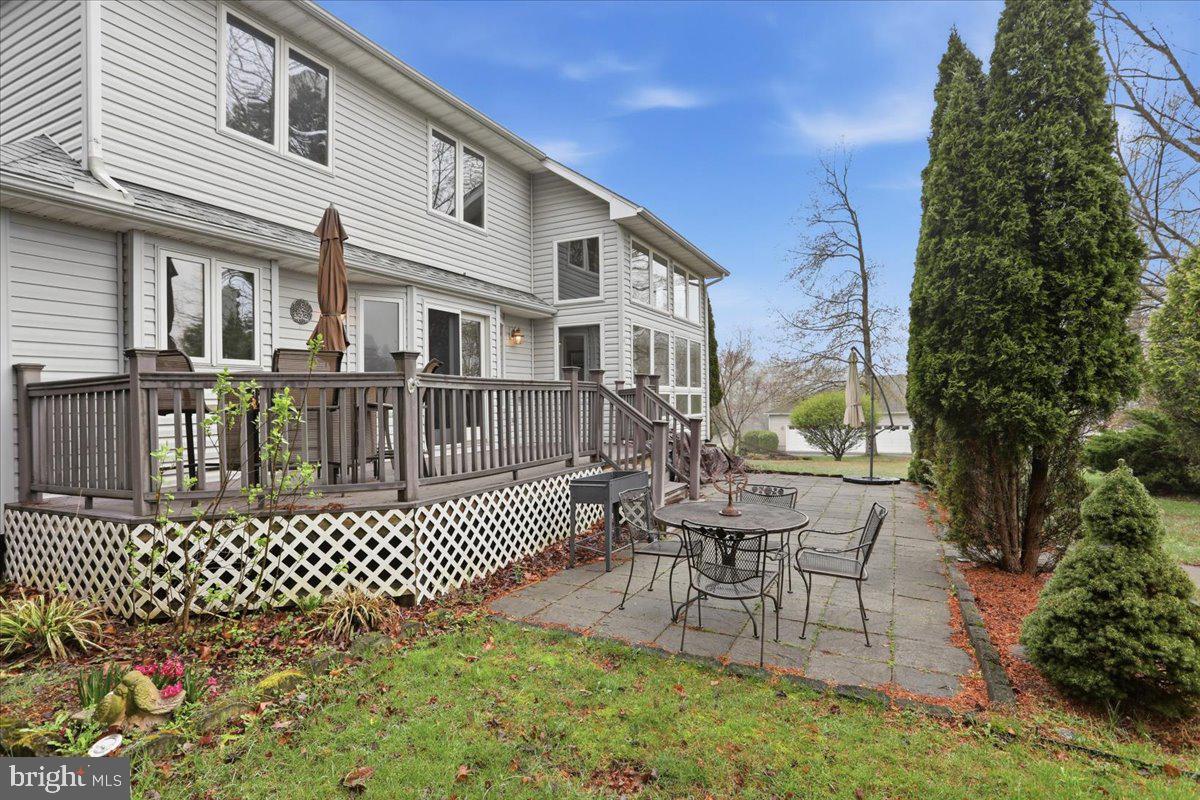 THE WOODS - Residential