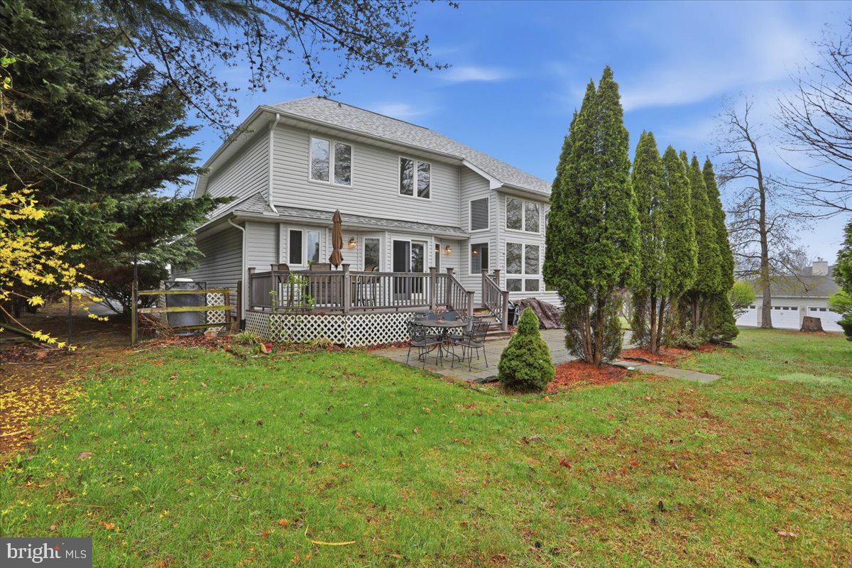 THE WOODS - Residential