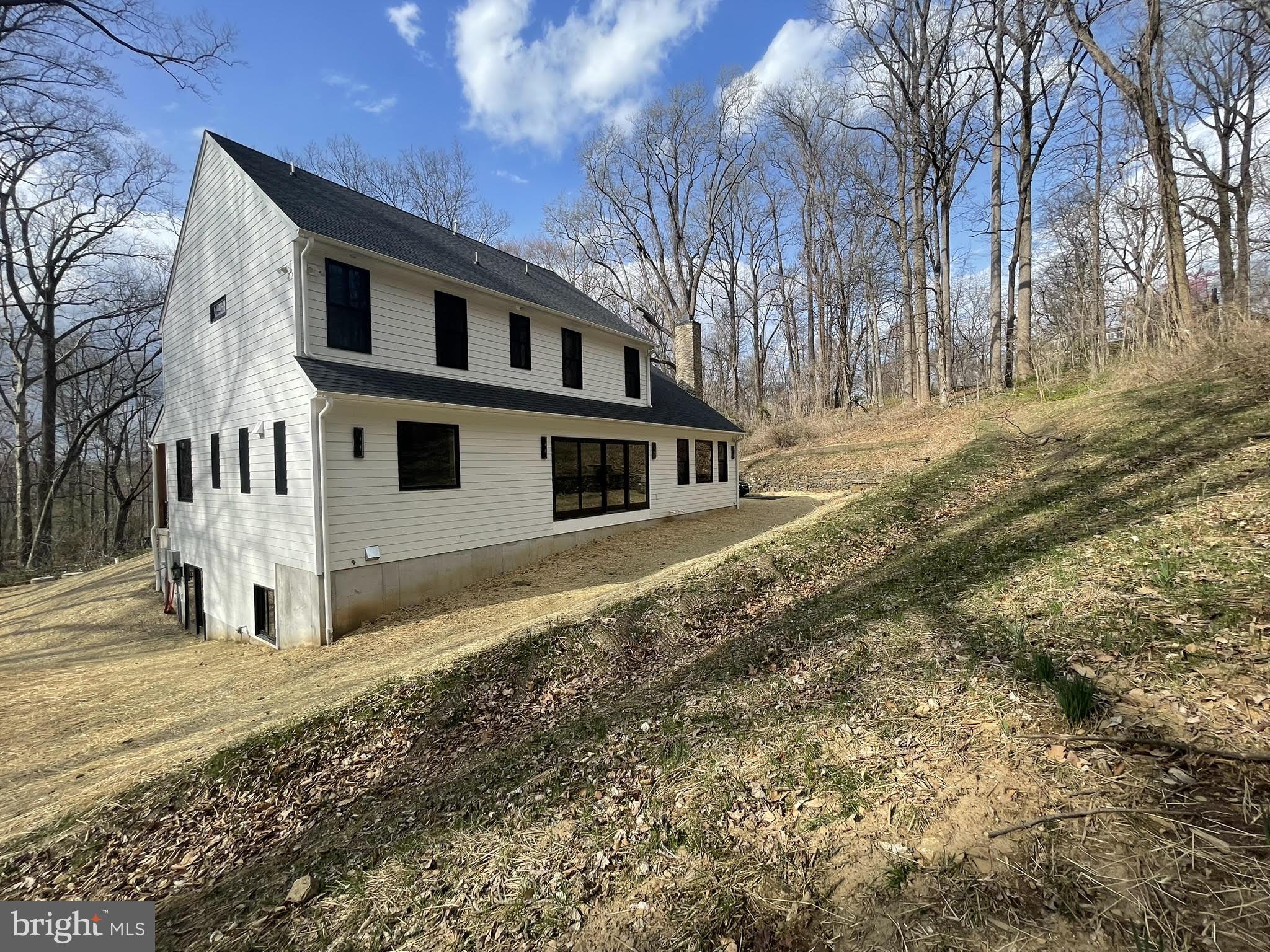 3896 COVENTRYVILLE
