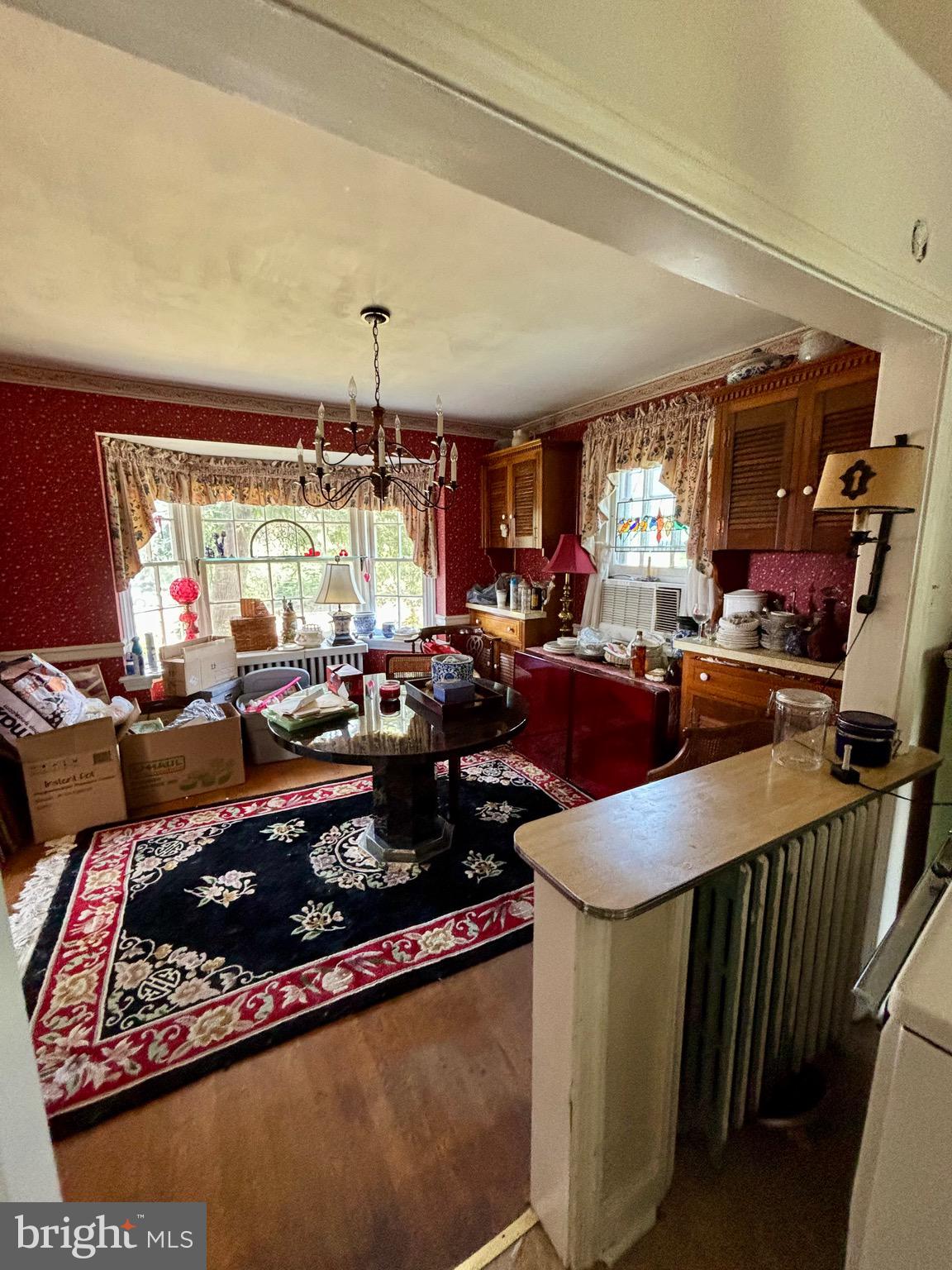 CLIFTON HEIGHTS - Residential