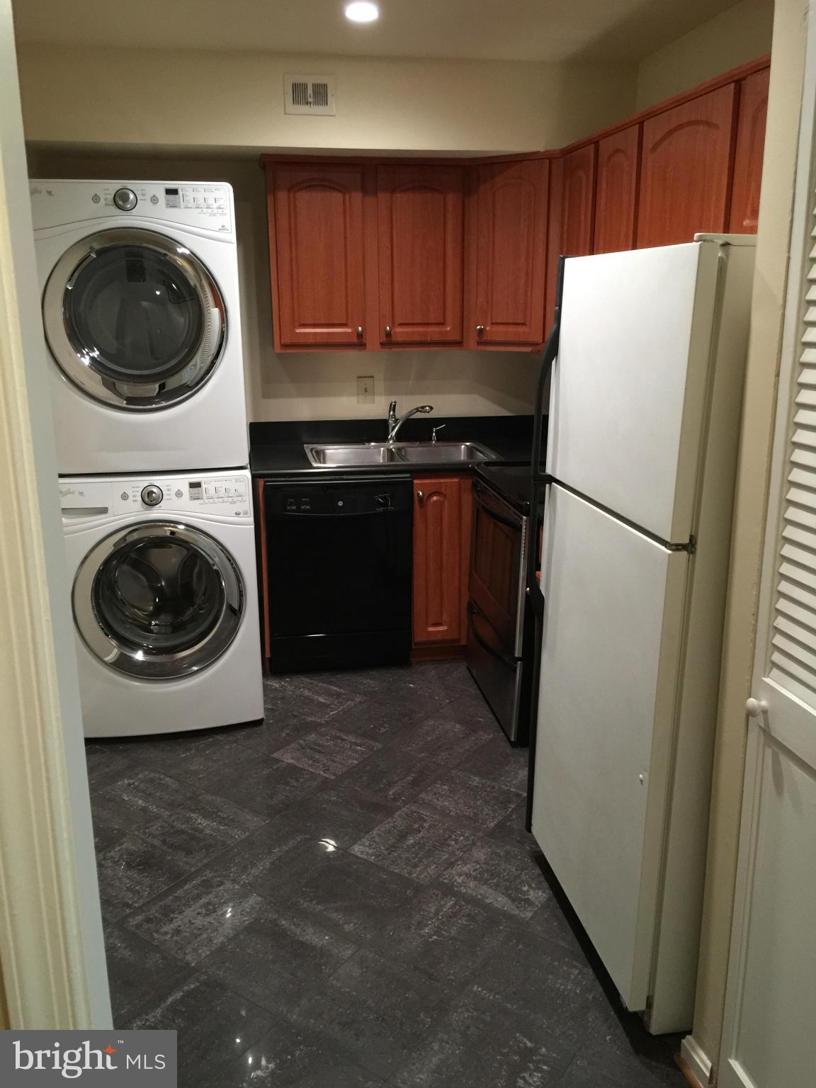 REGENT SQUARE - Residential