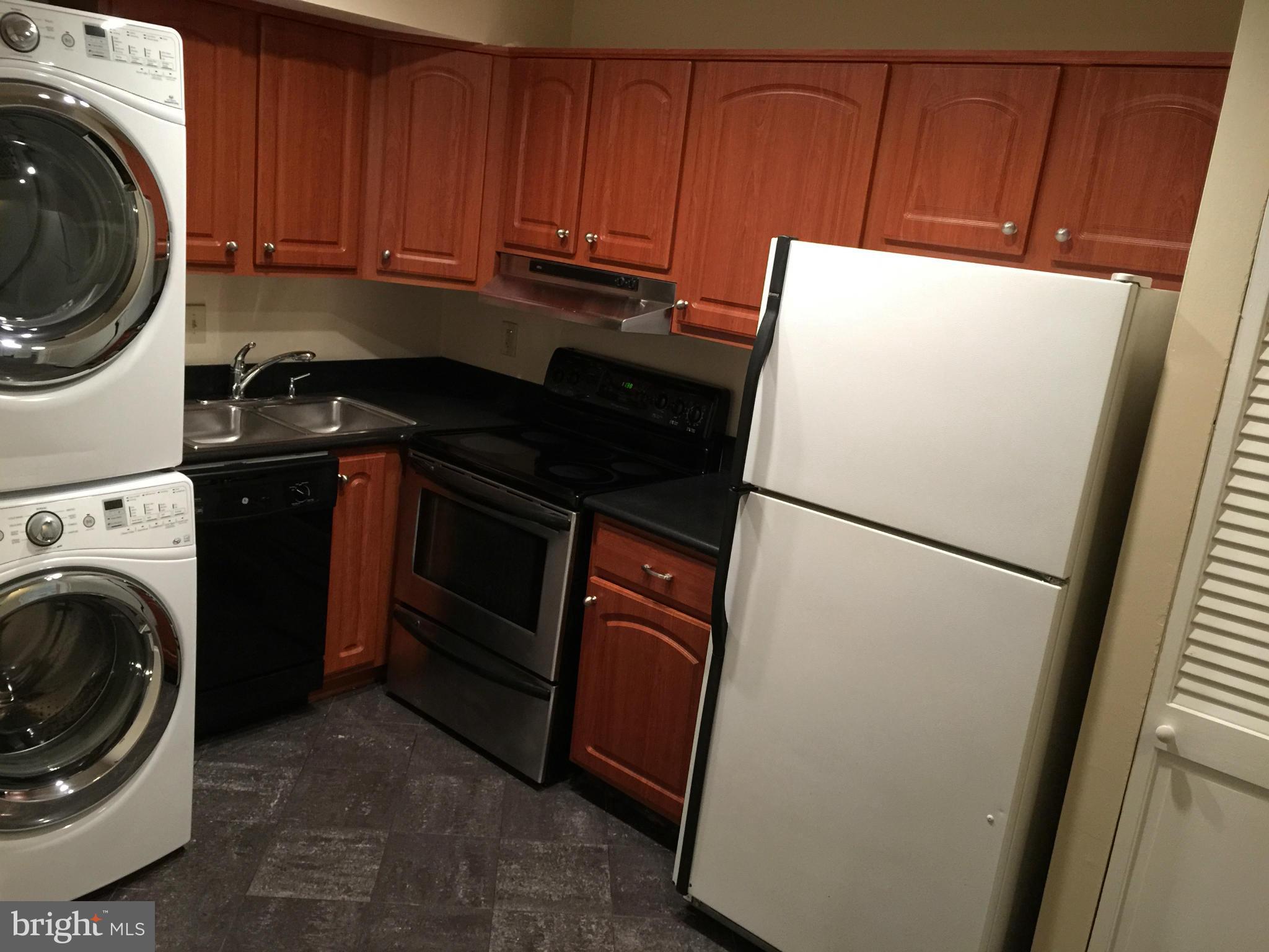 REGENT SQUARE - Residential