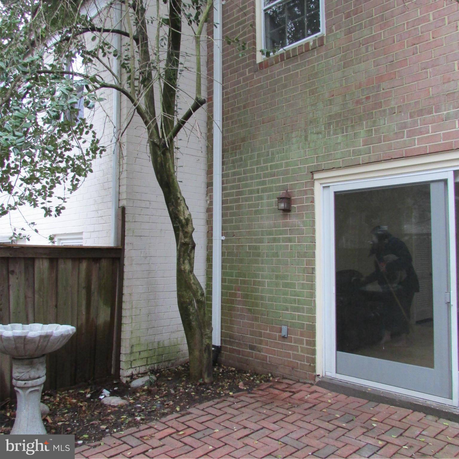 REGENT SQUARE - Residential