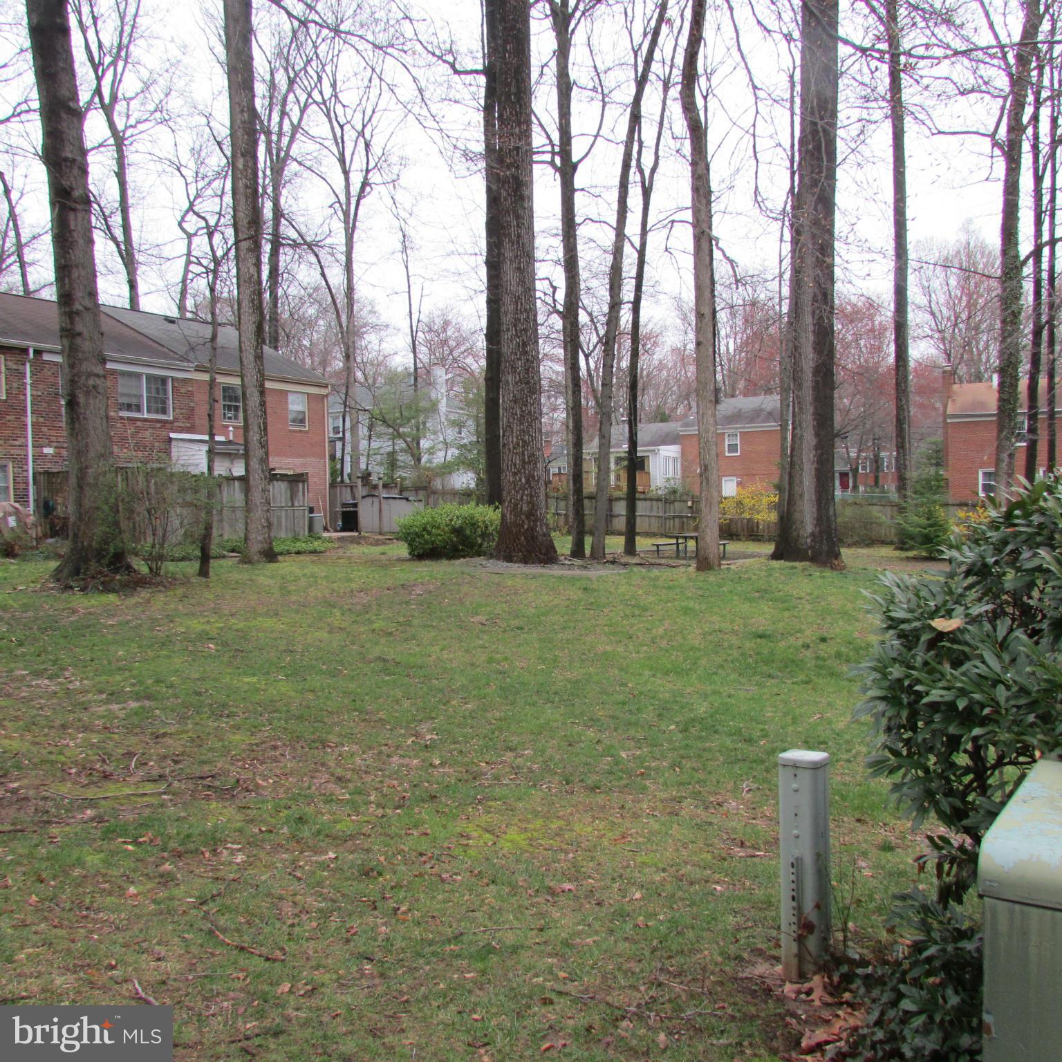 REGENT SQUARE - Residential