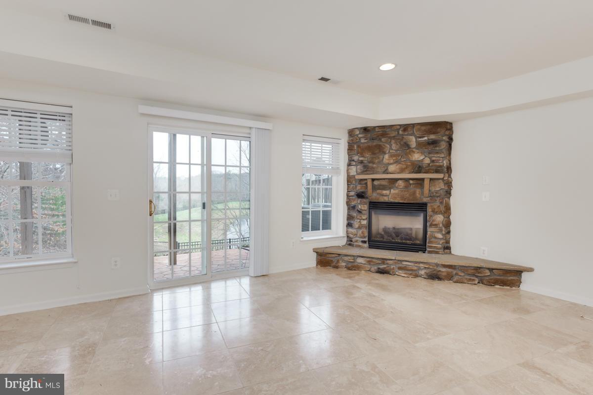 FOREST PARK - Residential