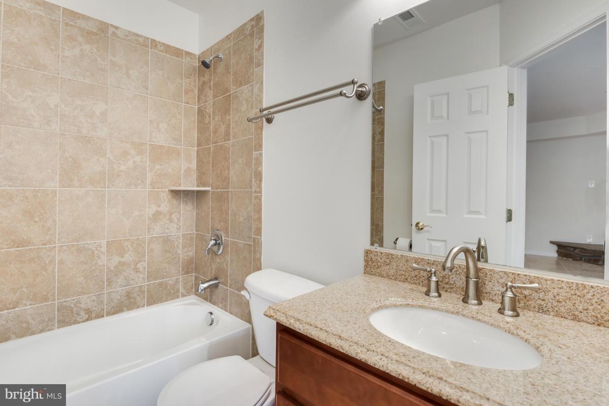 FOREST PARK - Residential