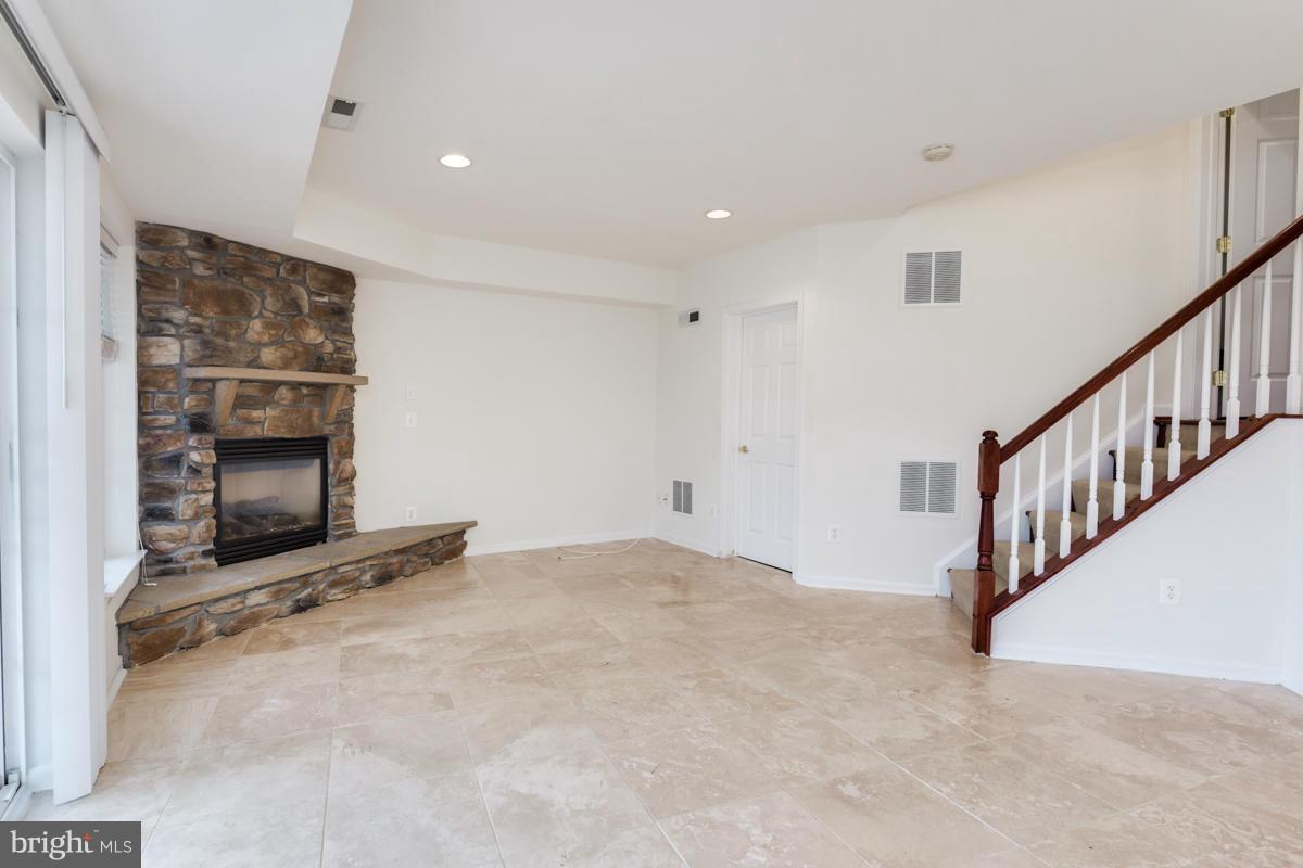 FOREST PARK - Residential