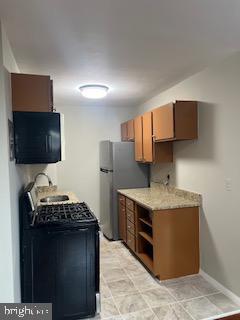 ARLINGTON RIDGE - Residential Lease