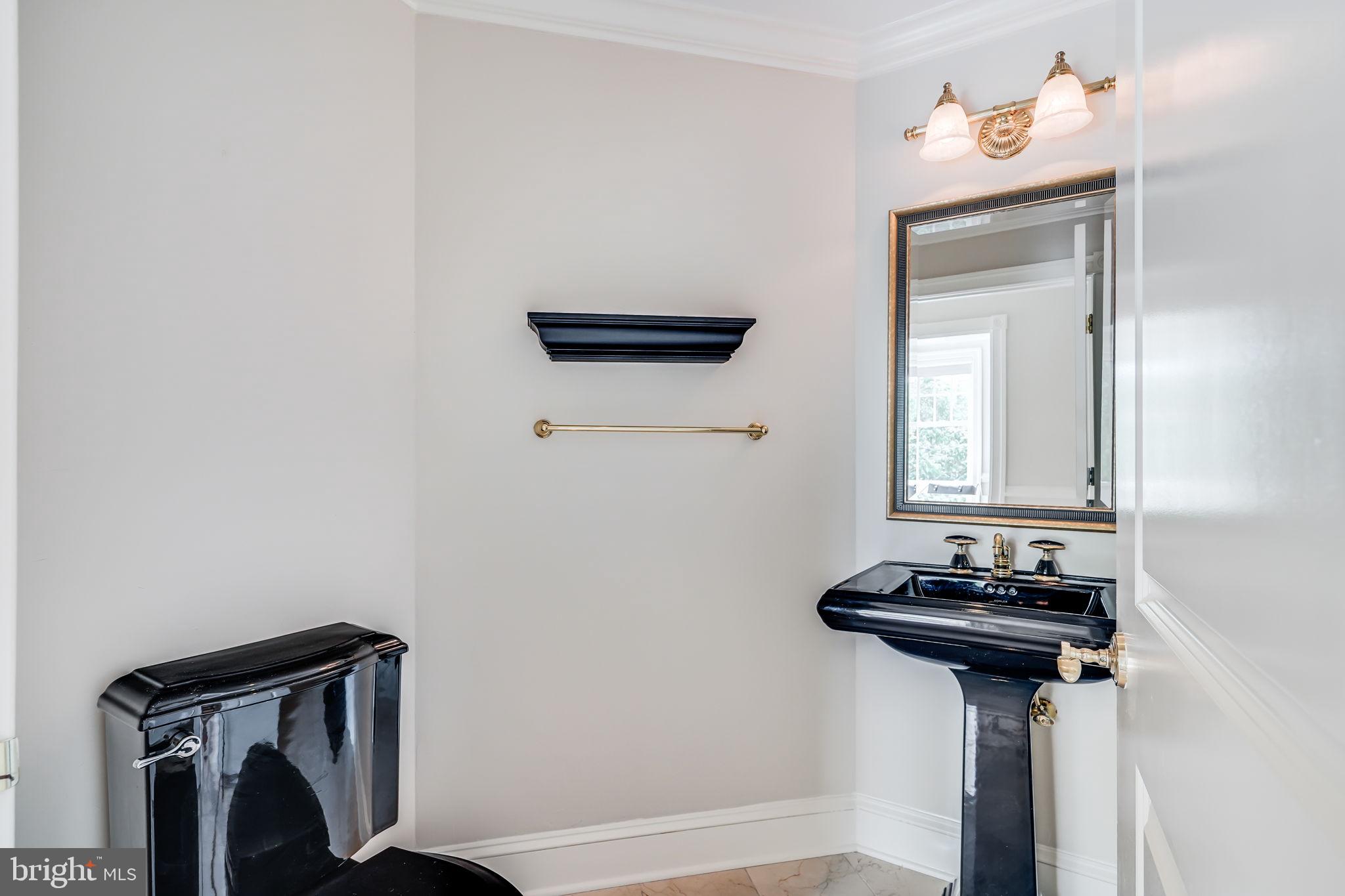 MEMORIAL OVERLOOK - Residential