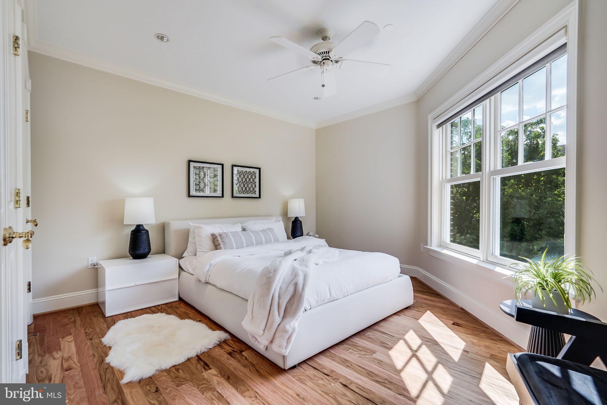 MEMORIAL OVERLOOK - Residential