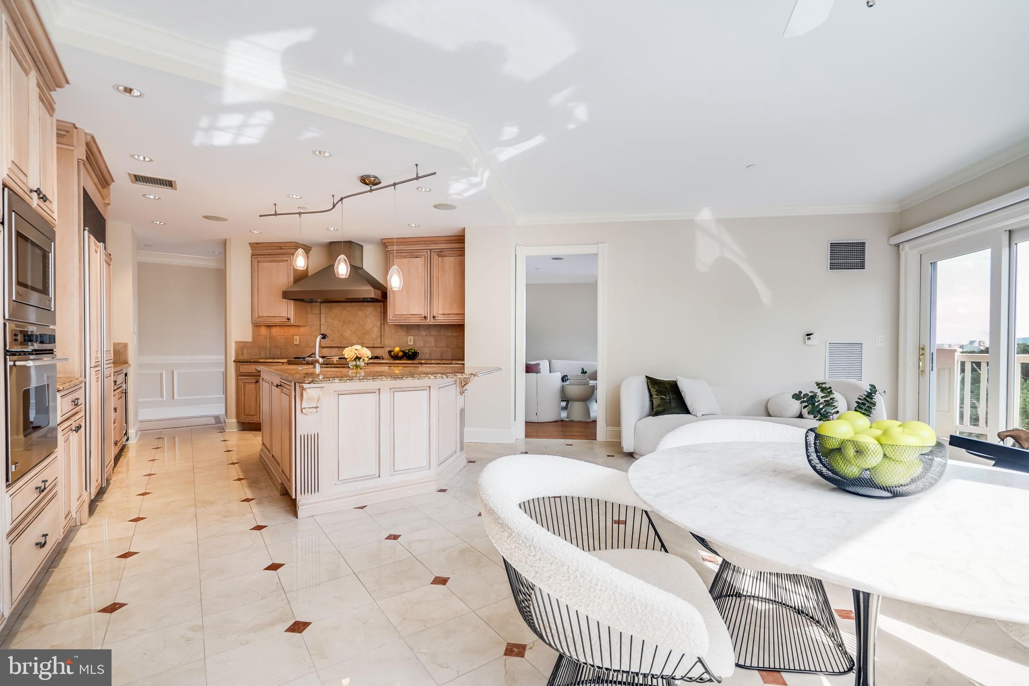 MEMORIAL OVERLOOK - Residential