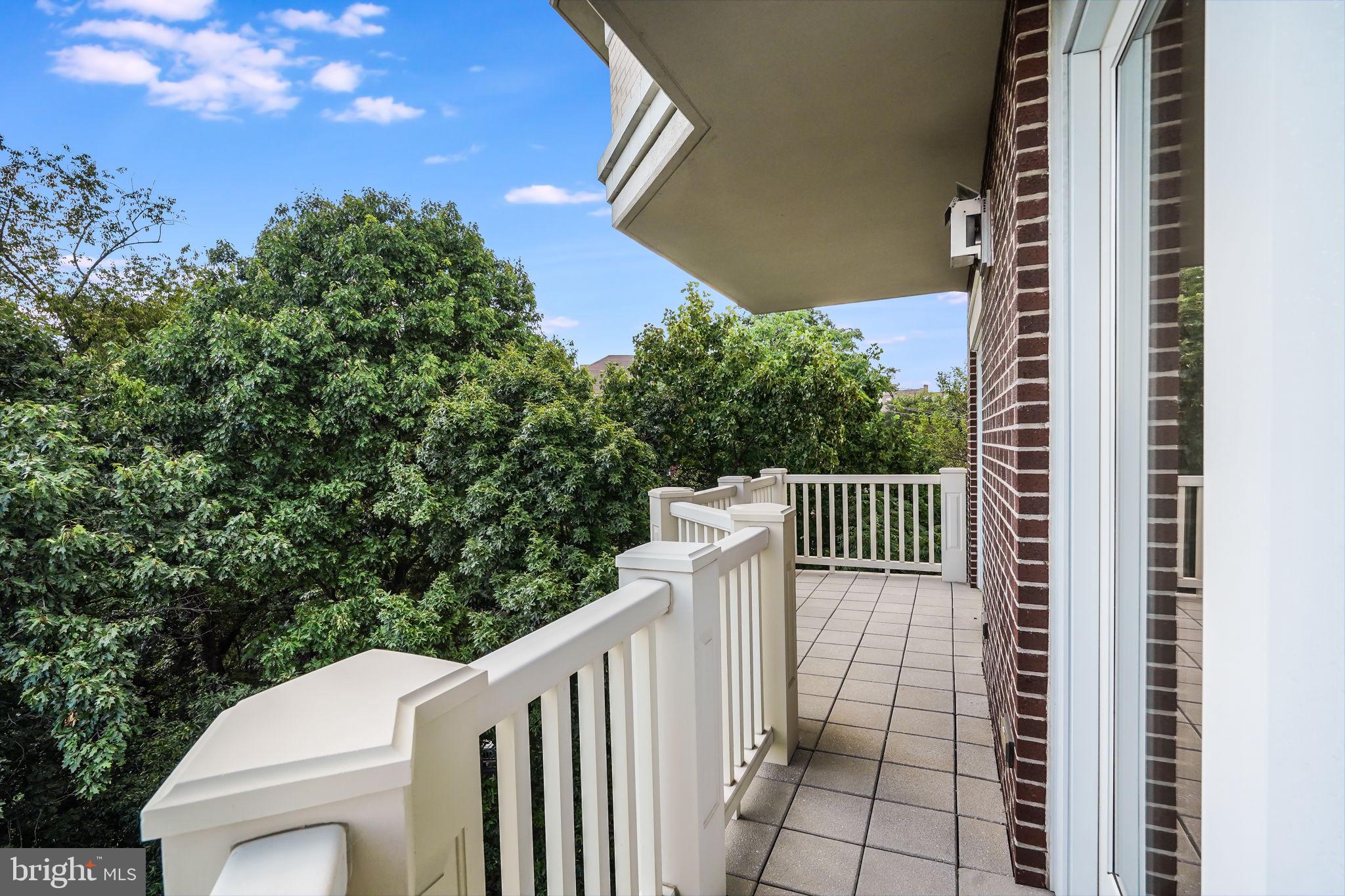 MEMORIAL OVERLOOK - Residential