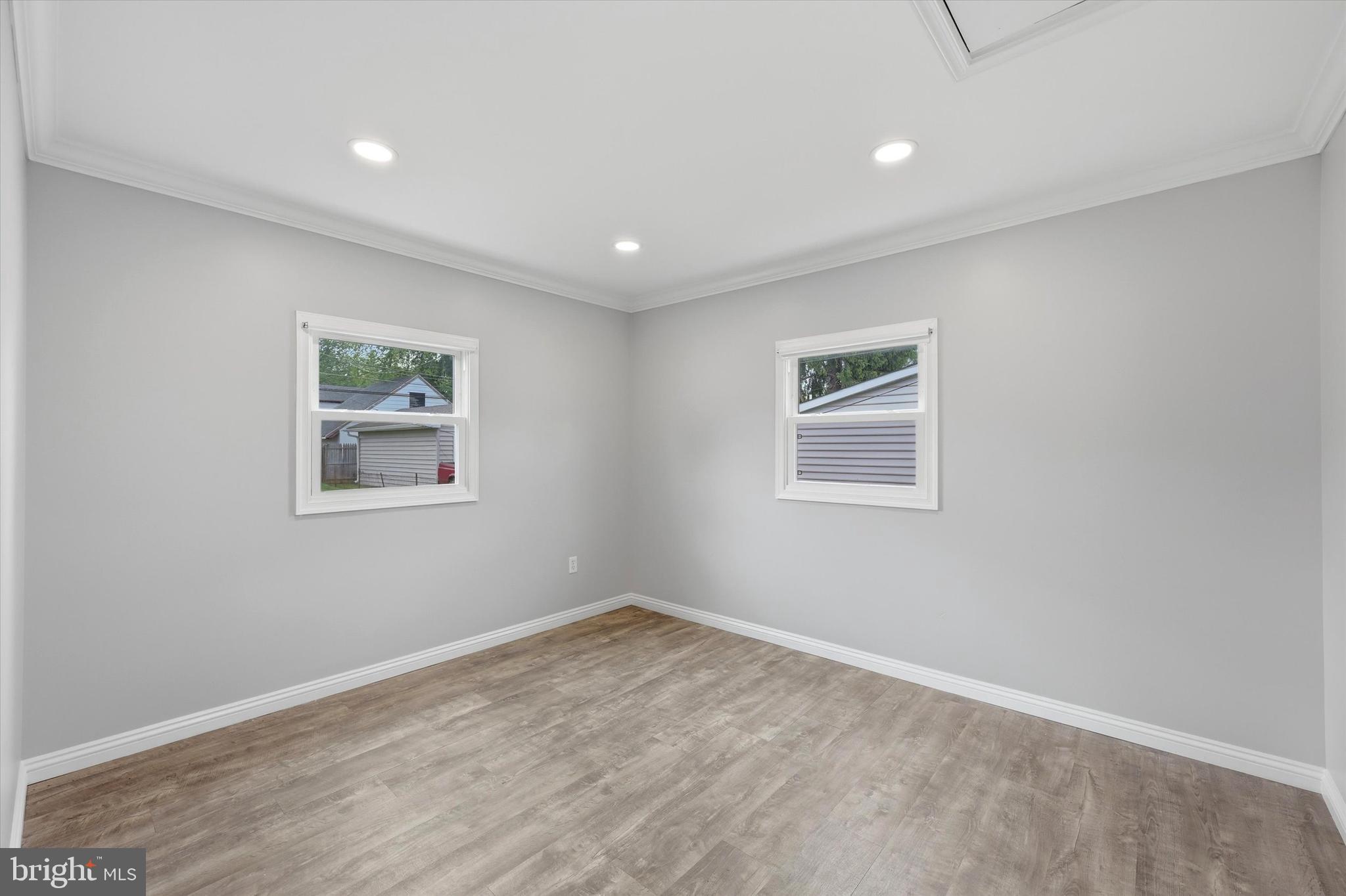 WILLOW PENN - Residential
