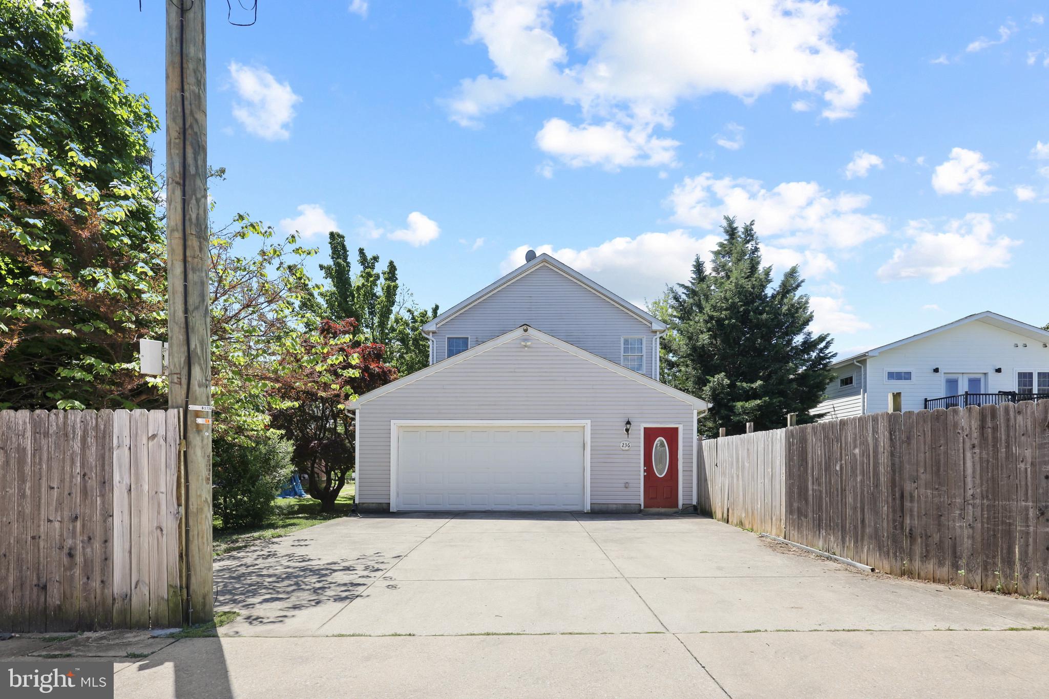 AIGBURTH - Residential