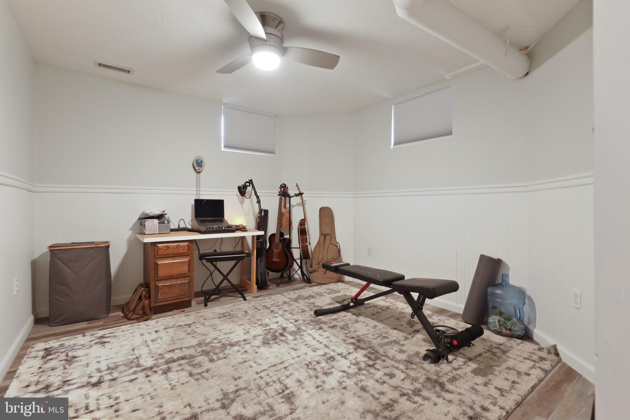 AIGBURTH - Residential