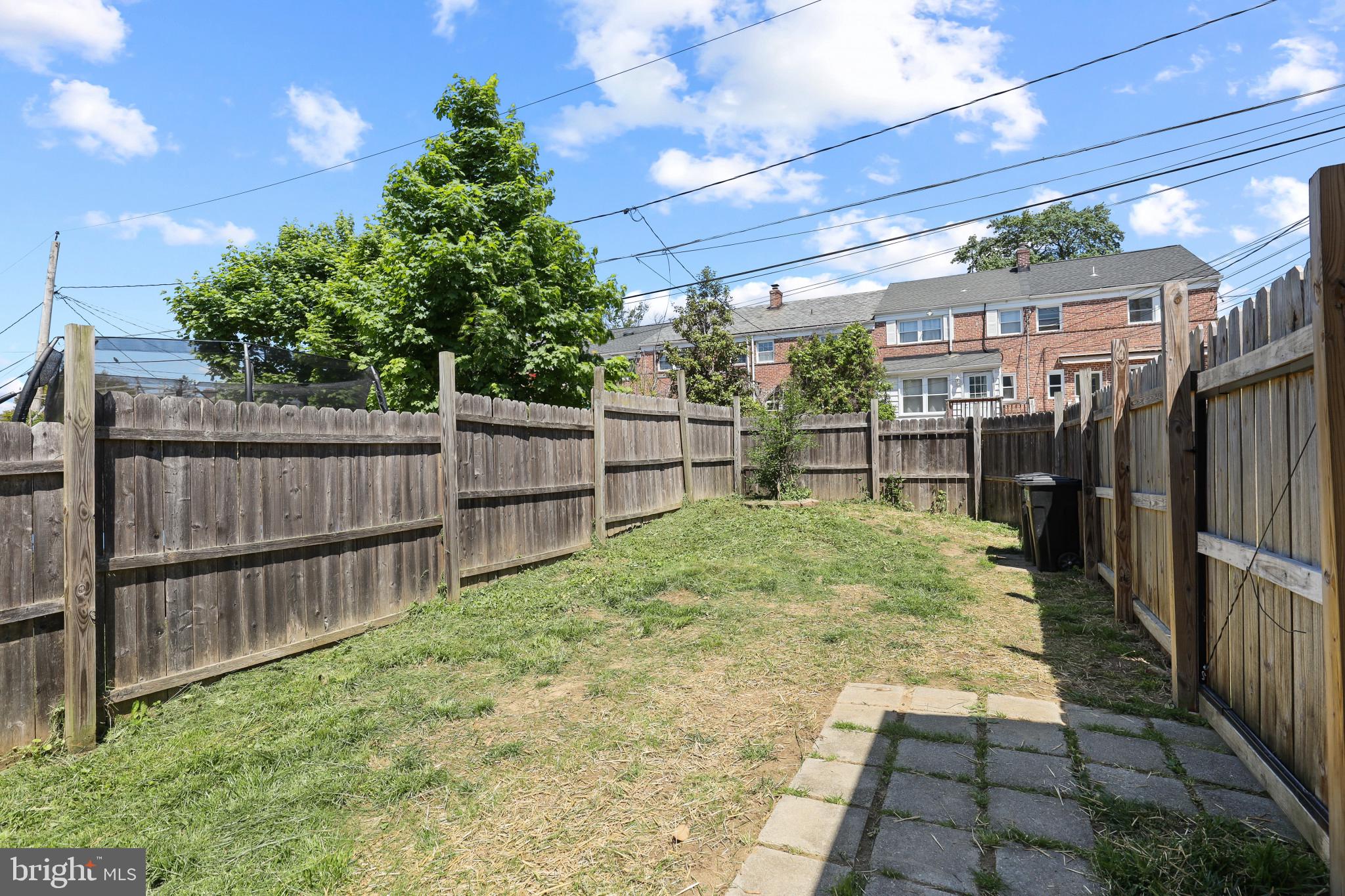 AIGBURTH - Residential