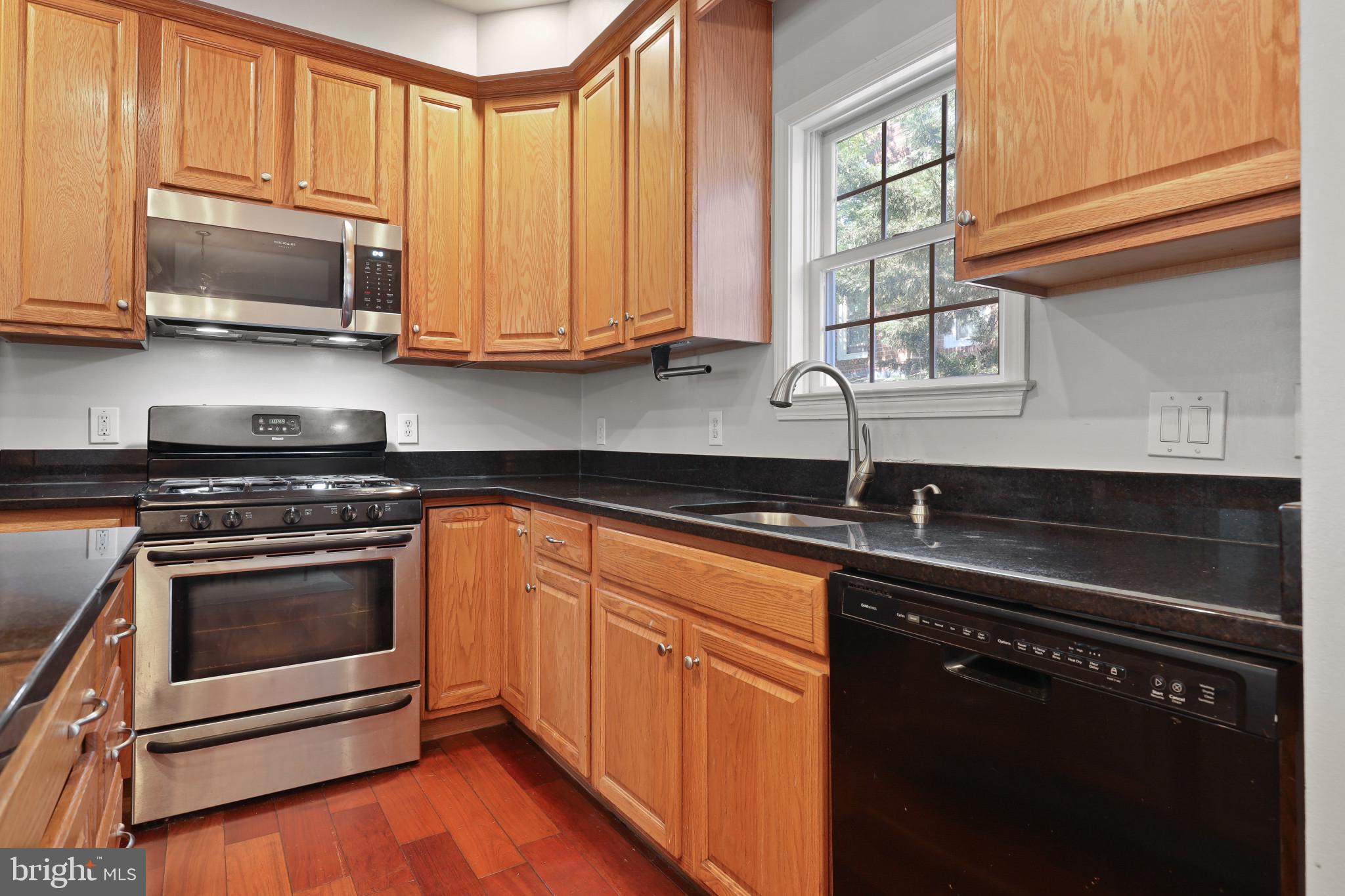 AIGBURTH - Residential