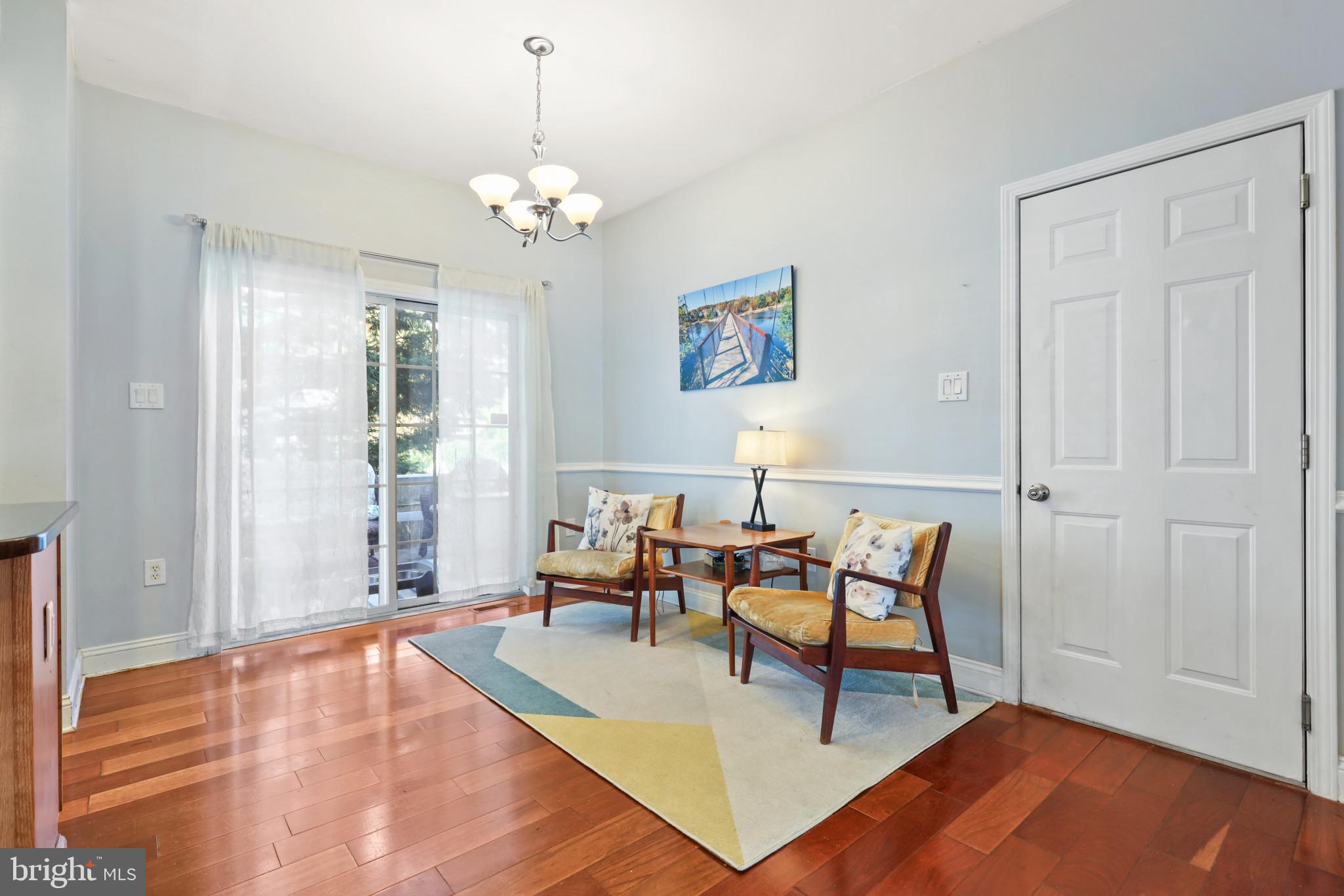 AIGBURTH - Residential