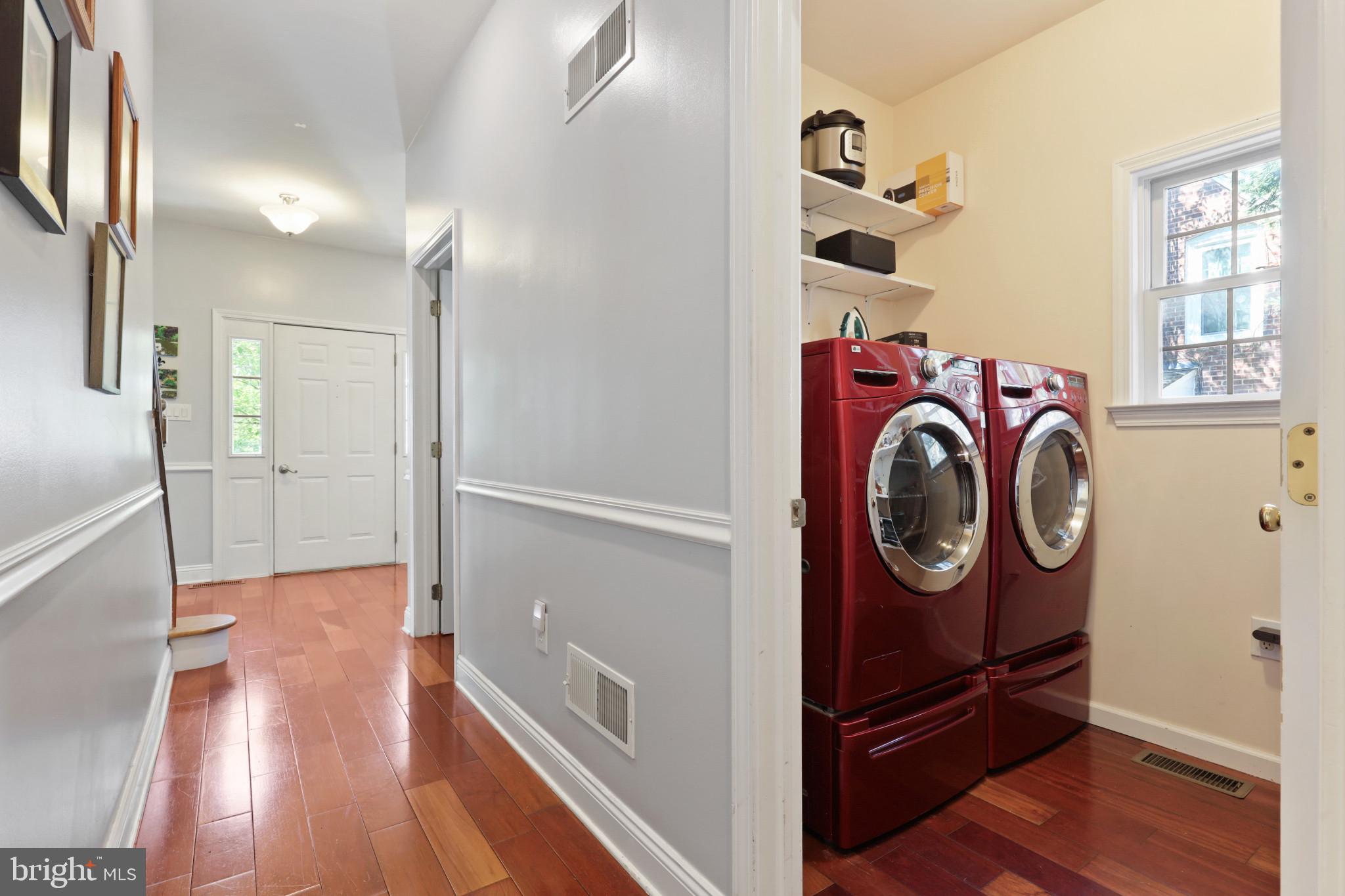 AIGBURTH - Residential