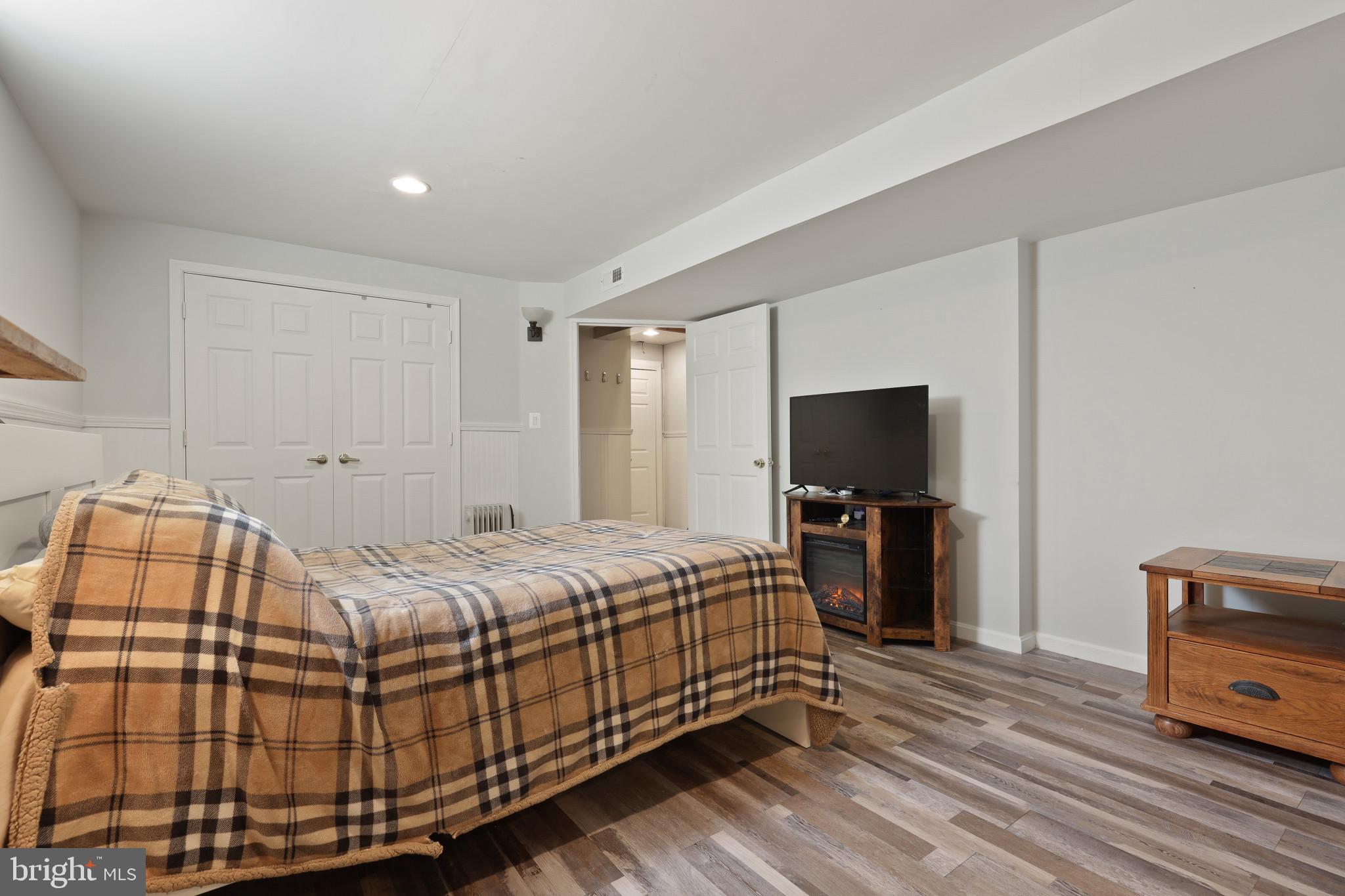 AIGBURTH - Residential