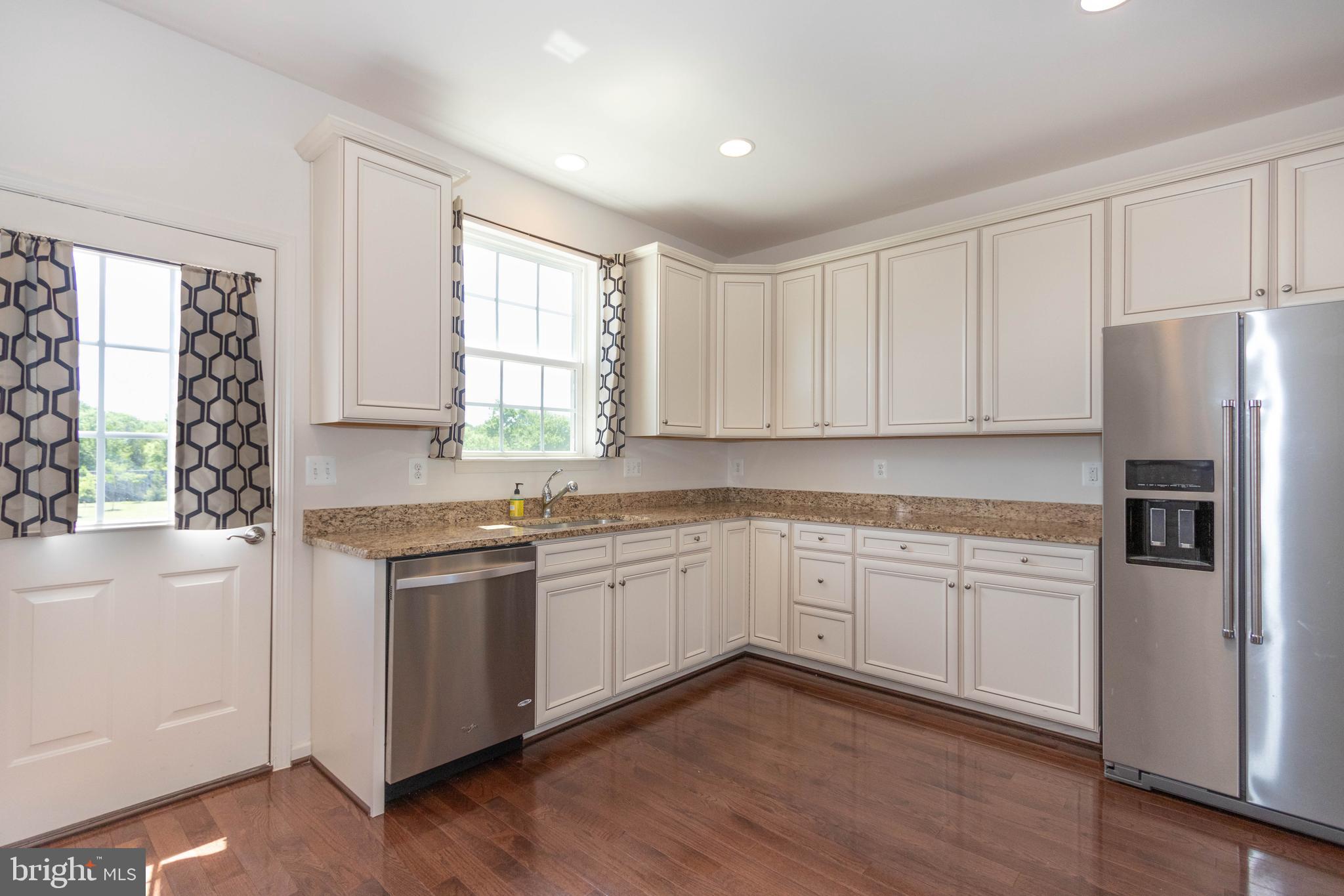 HERITAGE CROSSING CONDOMINIUM - Residential