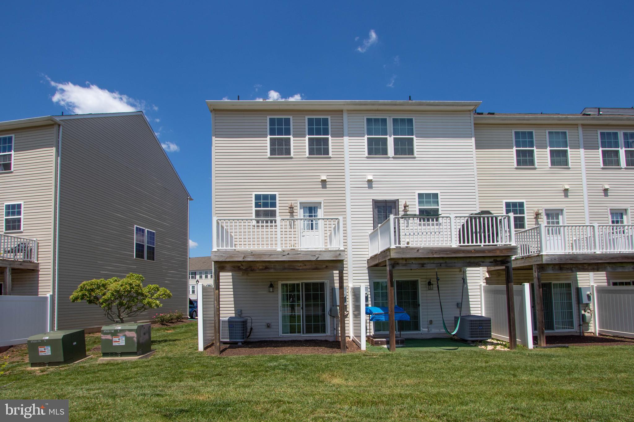 HERITAGE CROSSING CONDOMINIUM - Residential