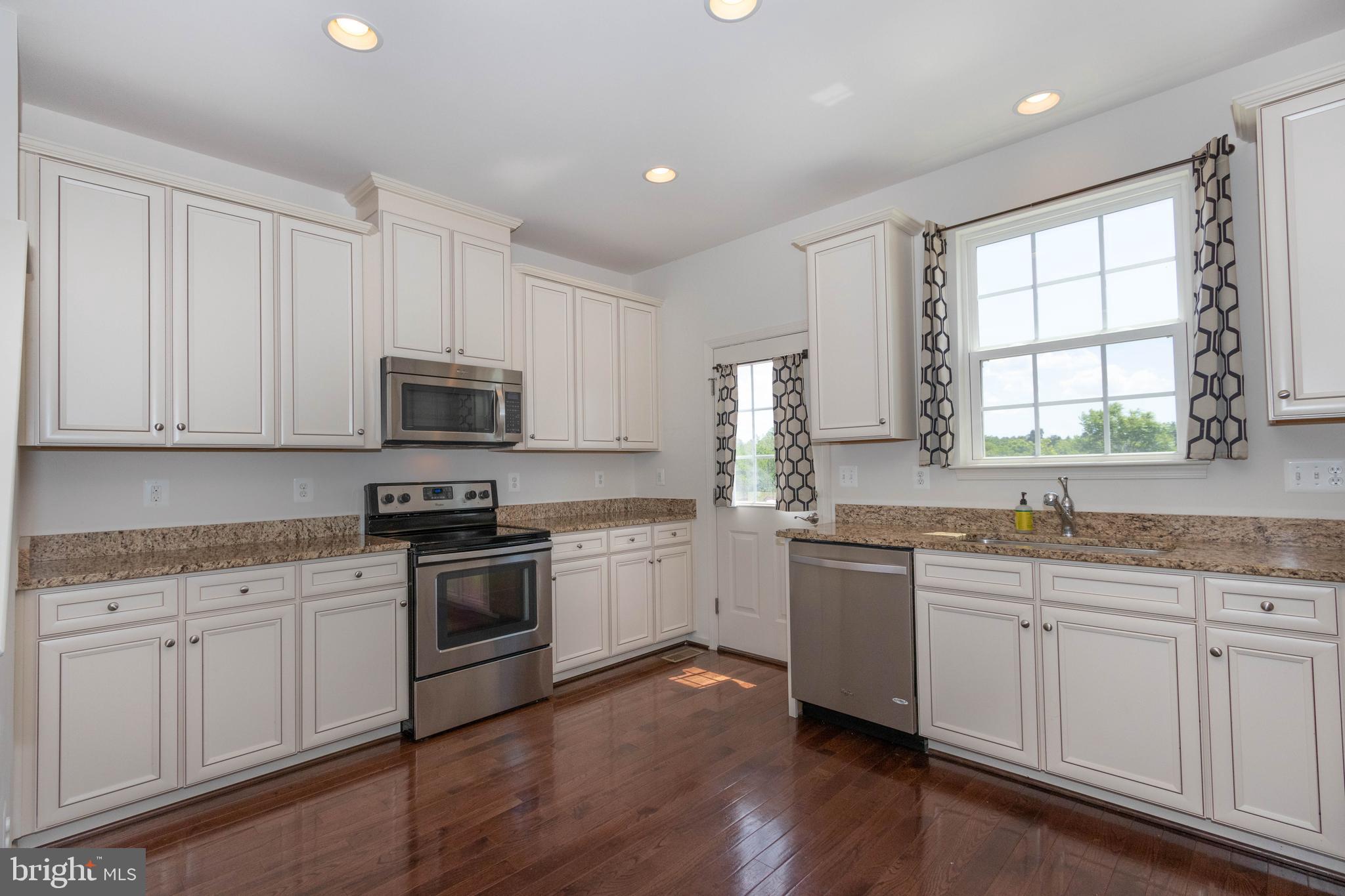 HERITAGE CROSSING CONDOMINIUM - Residential