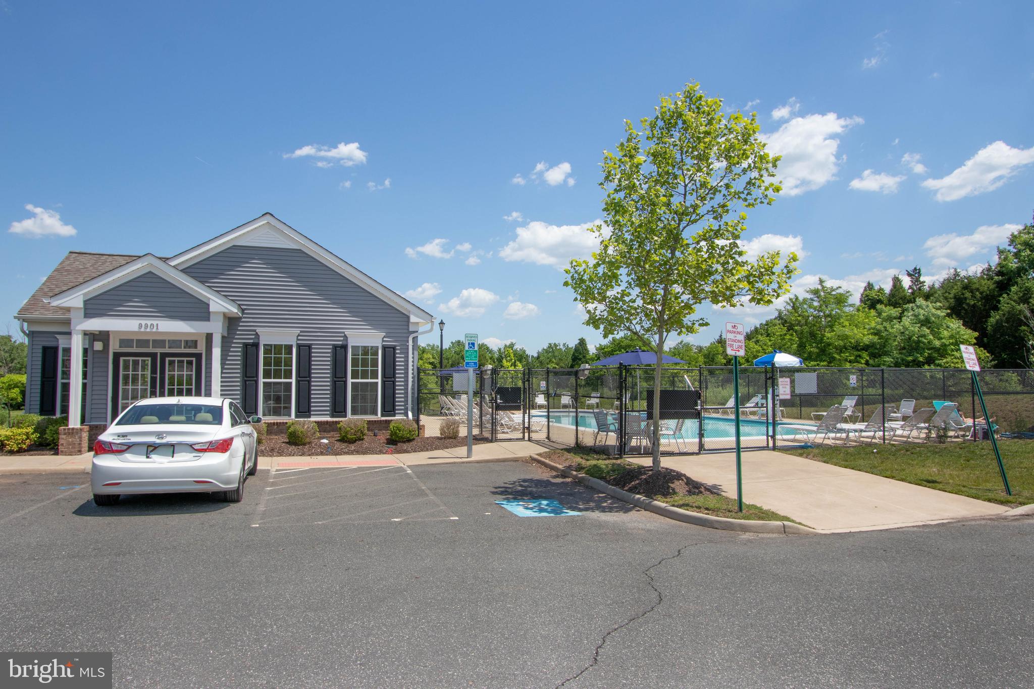 HERITAGE CROSSING CONDOMINIUM - Residential