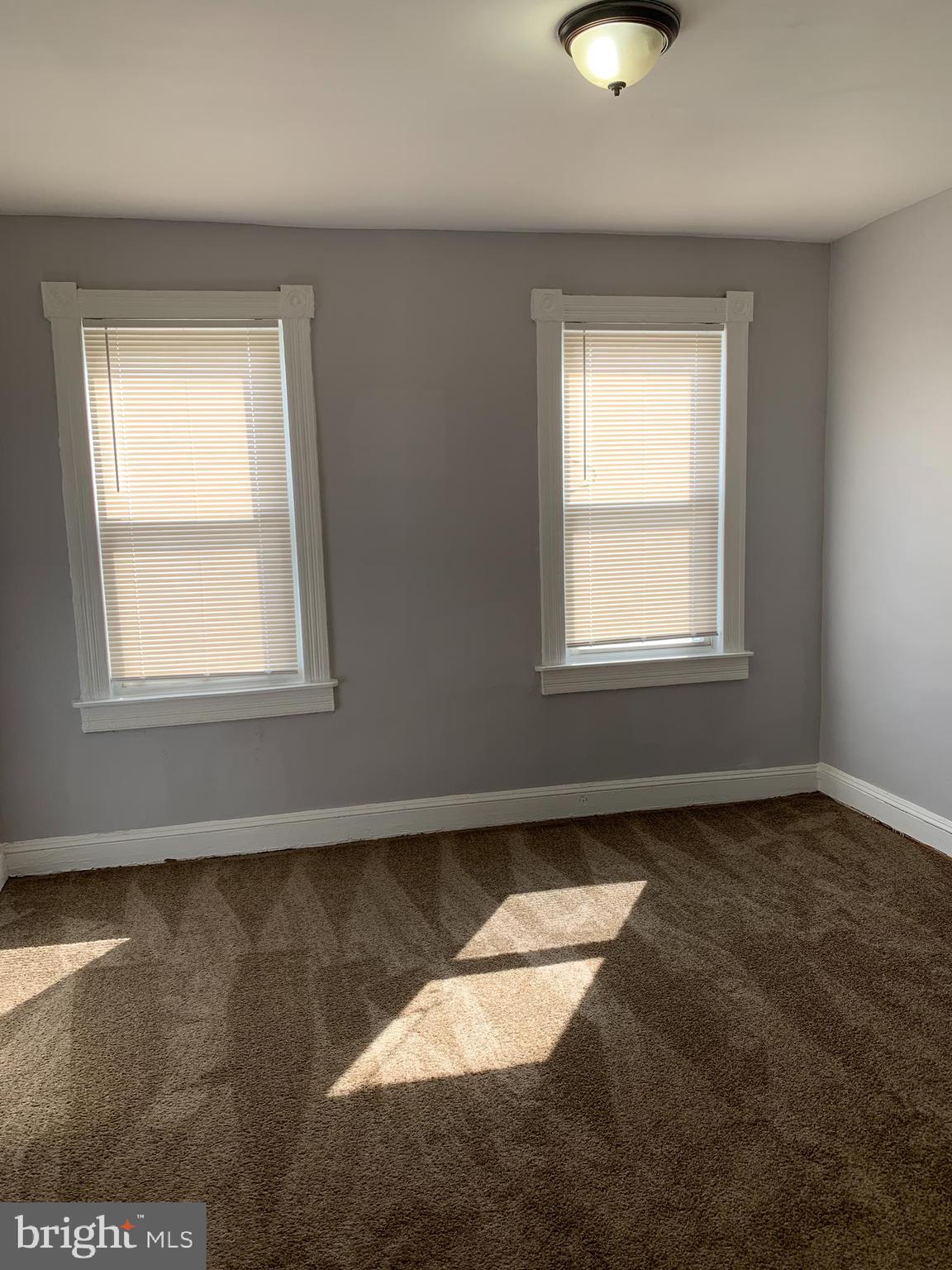 COLD SPRING NEWTOWN - Residential