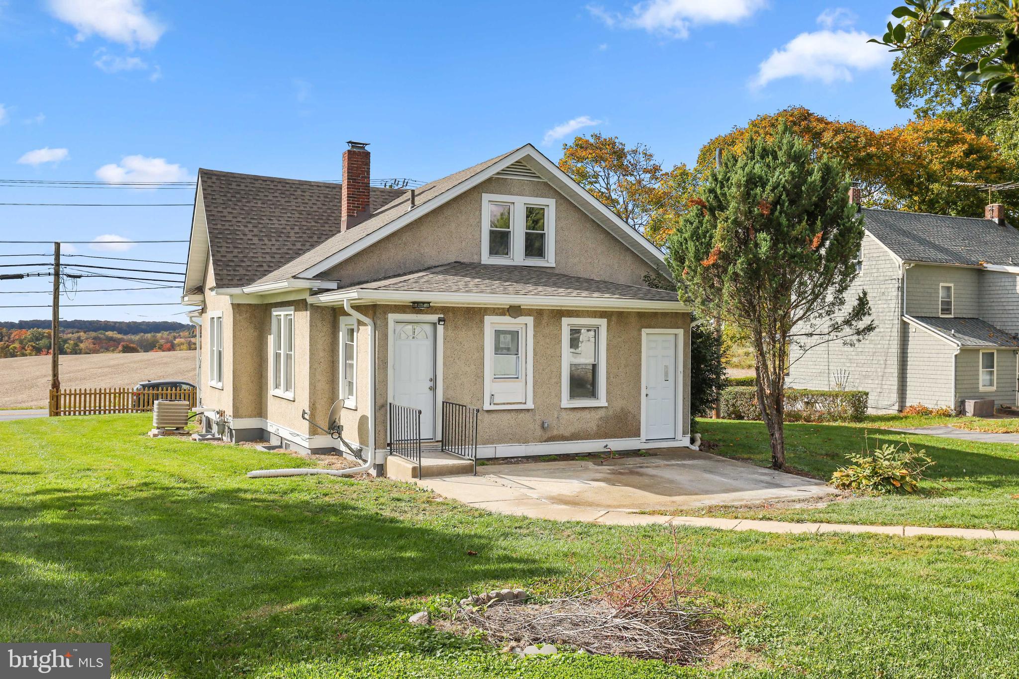 HAMPSTEAD - Residential