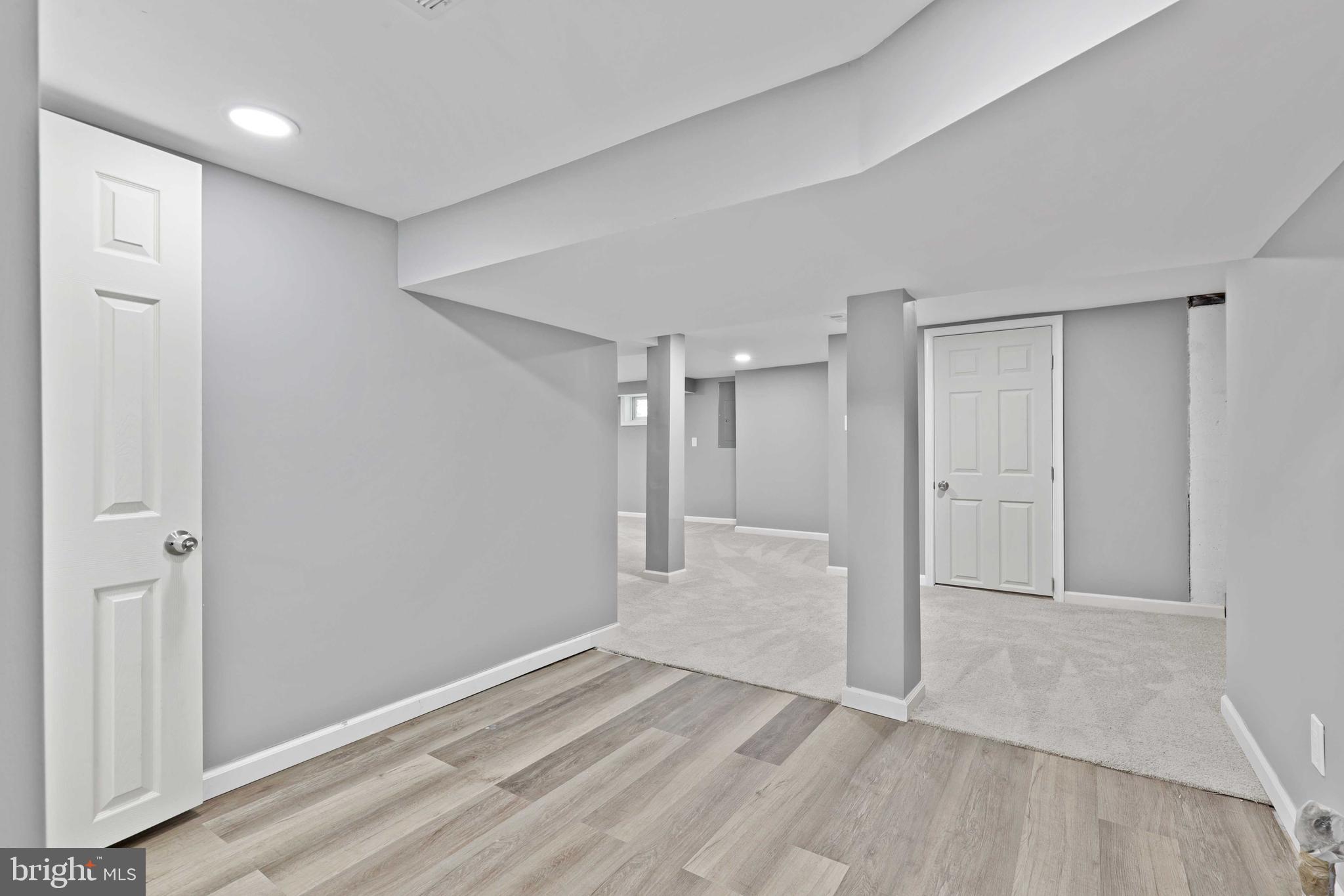 HAMPSTEAD - Residential