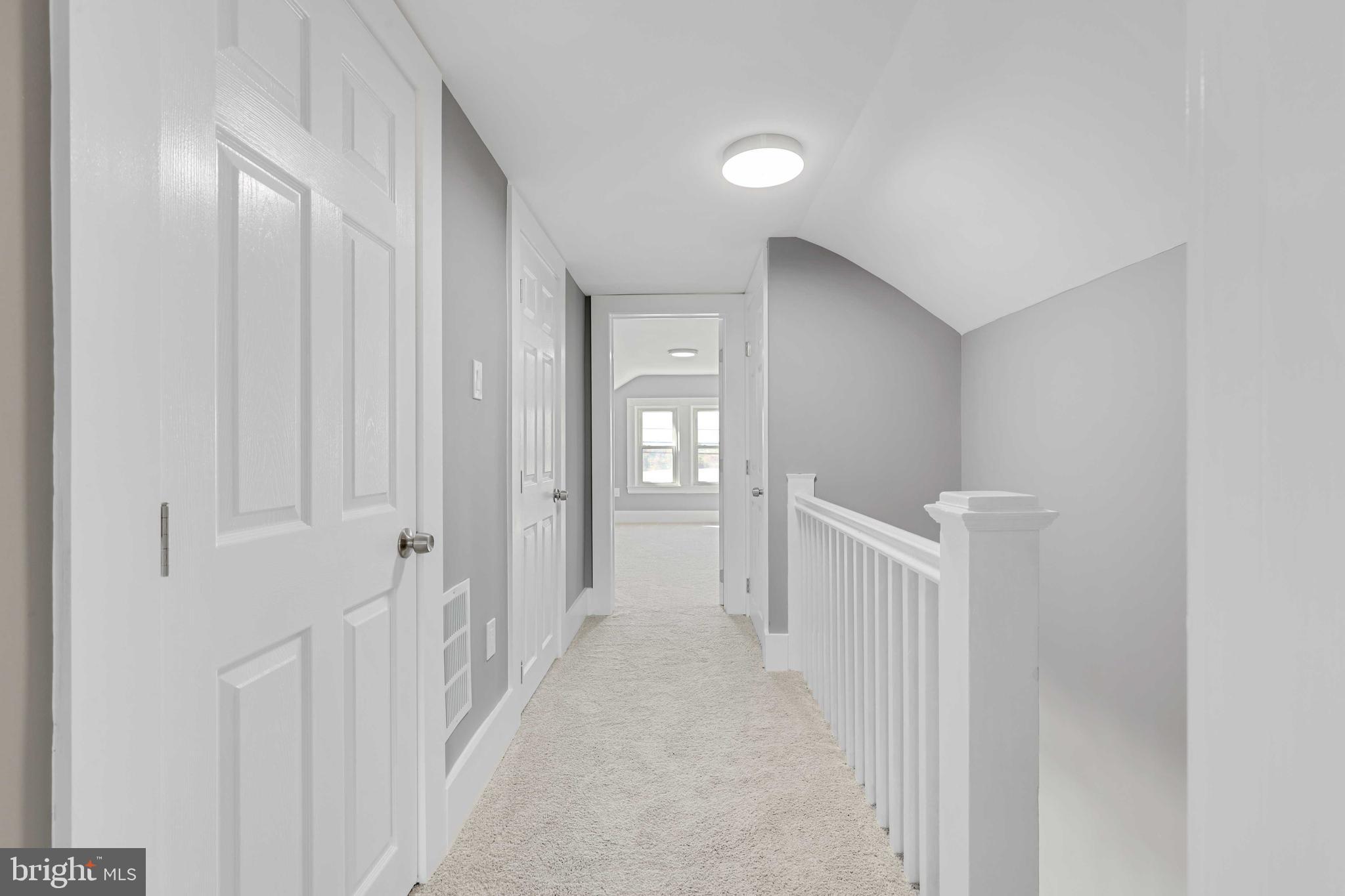 HAMPSTEAD - Residential