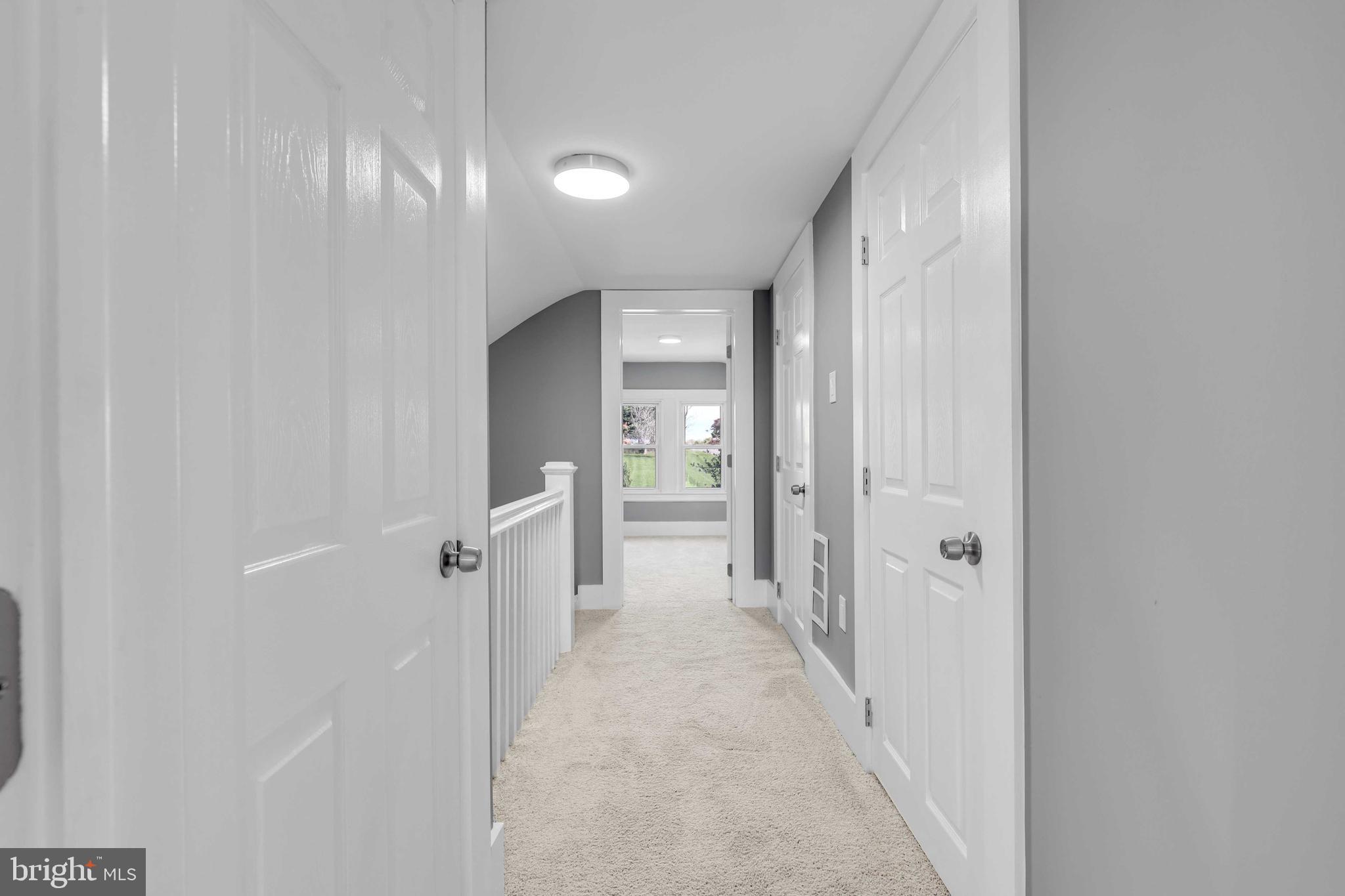 HAMPSTEAD - Residential