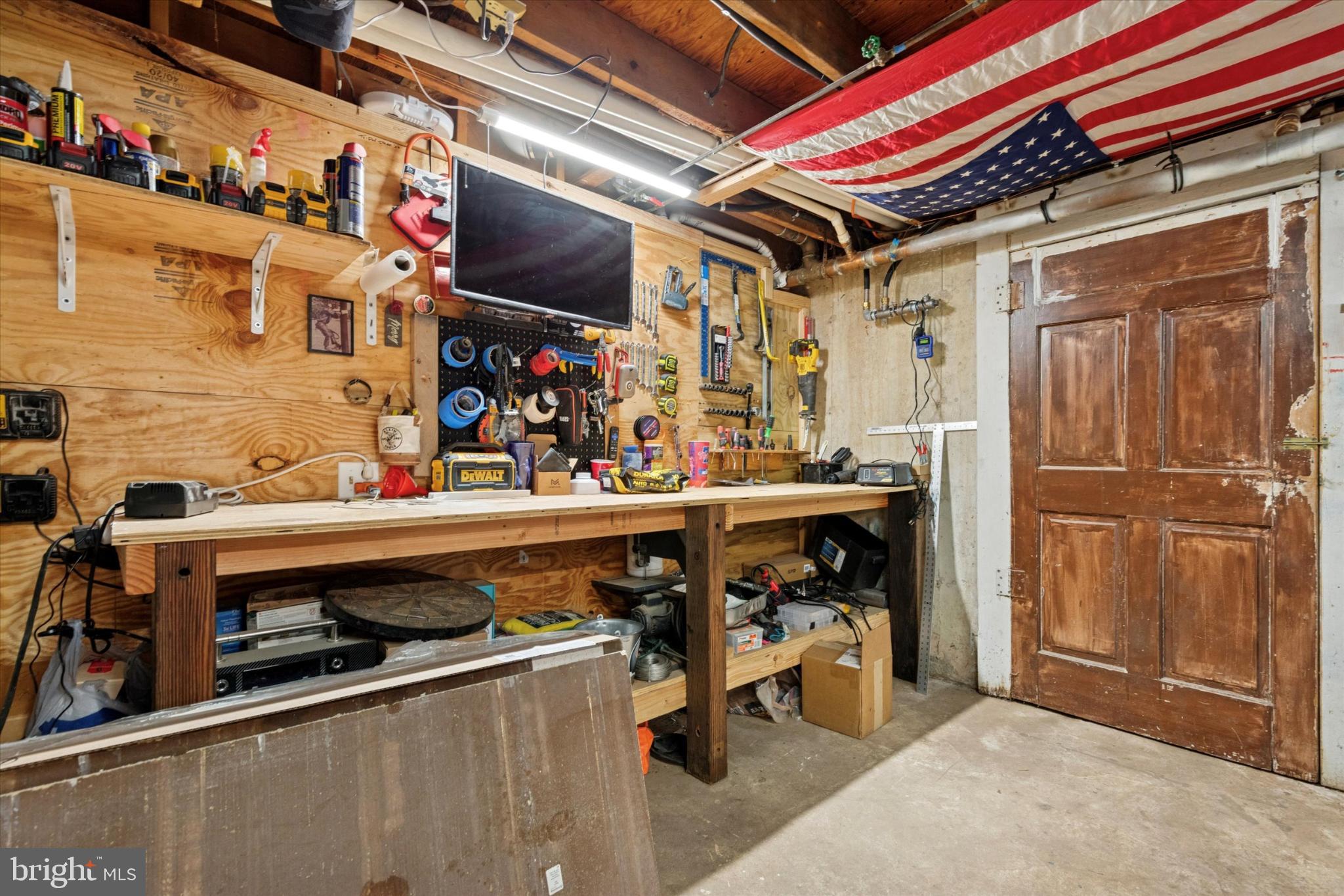 COLDSPRING CROSSIN - Residential