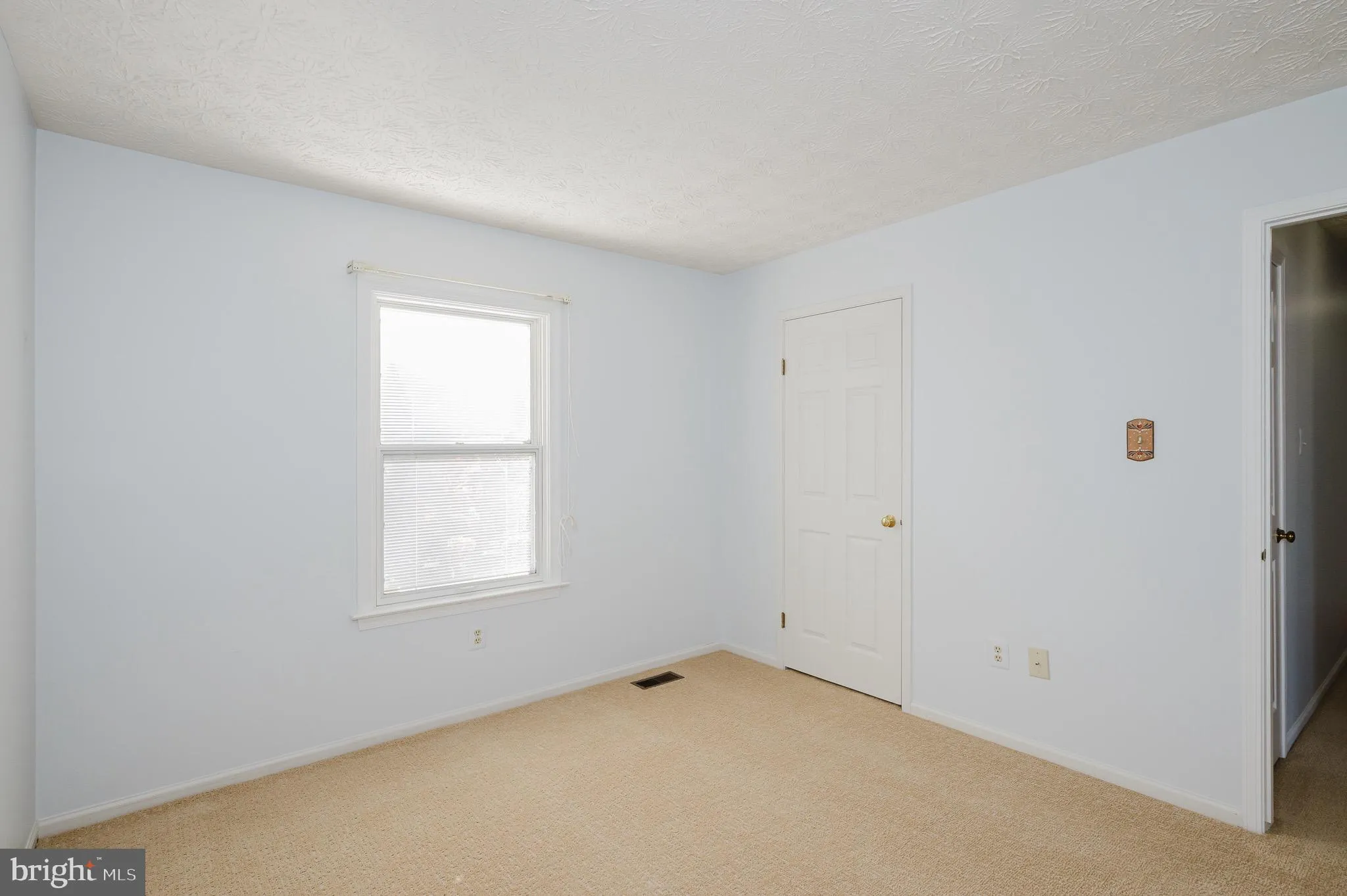 Parkville, Maryland 21234, United States, 3 Bedrooms Bedrooms, ,3 BathroomsBathrooms,Residential,Coming Soon,240456