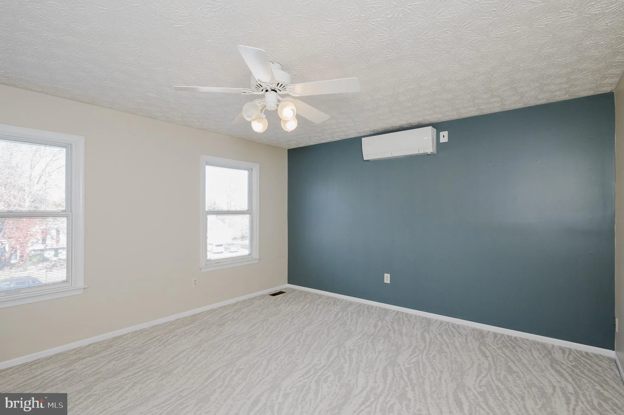 Parkville, Maryland 21234, United States, 3 Bedrooms Bedrooms, ,3 BathroomsBathrooms,Residential,Coming Soon,240456