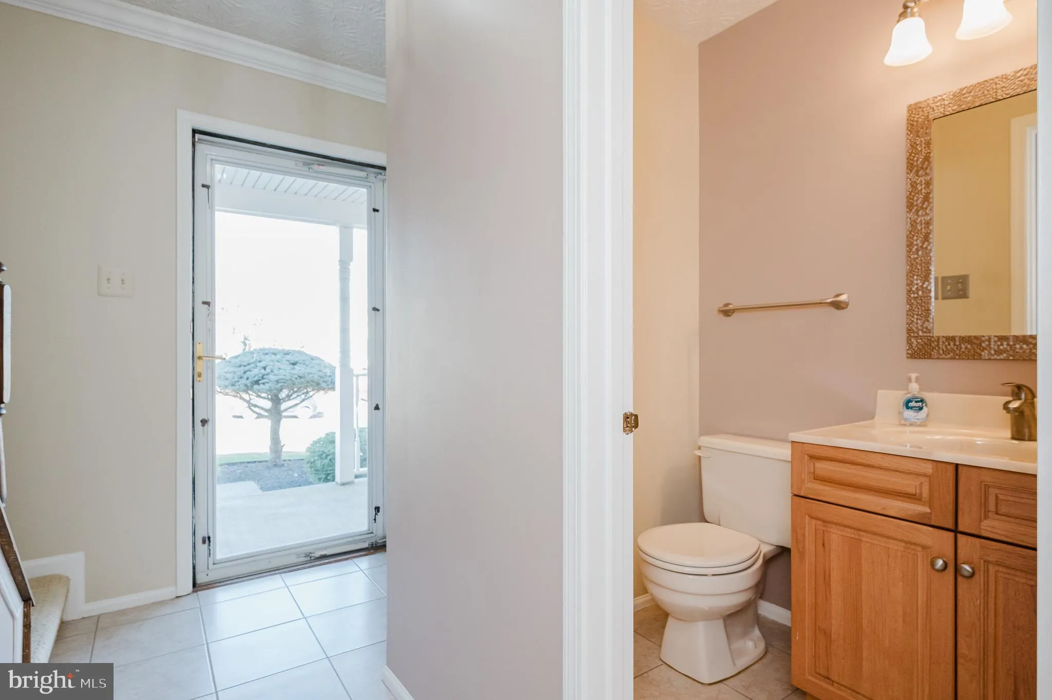 Parkville, Maryland 21234, United States, 3 Bedrooms Bedrooms, ,3 BathroomsBathrooms,Residential,Coming Soon,240456