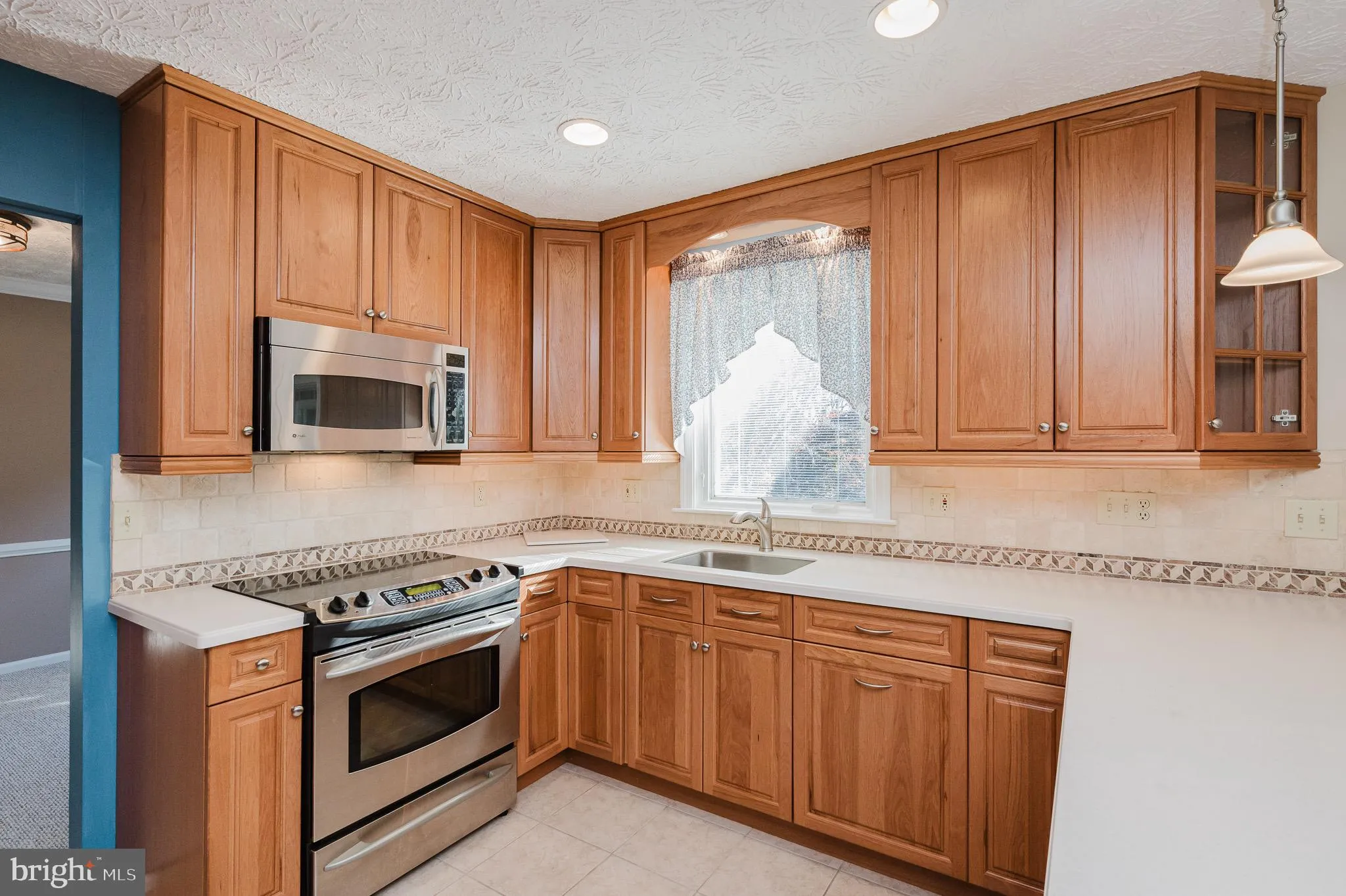 Parkville, Maryland 21234, United States, 3 Bedrooms Bedrooms, ,3 BathroomsBathrooms,Residential,Coming Soon,240456