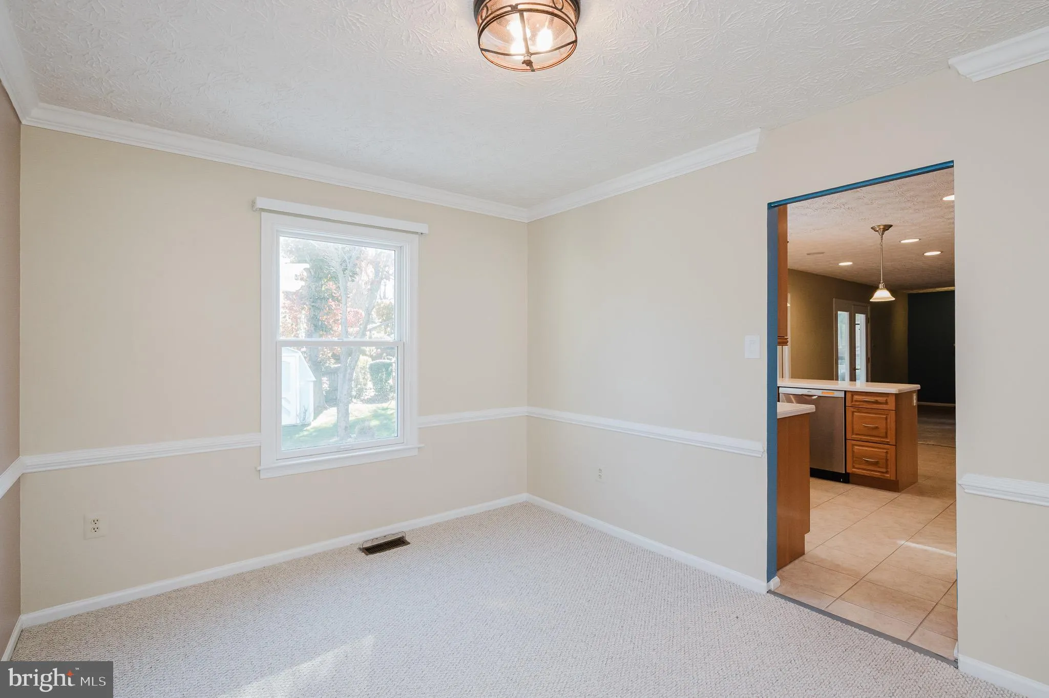 Parkville, Maryland 21234, United States, 3 Bedrooms Bedrooms, ,3 BathroomsBathrooms,Residential,Coming Soon,240456