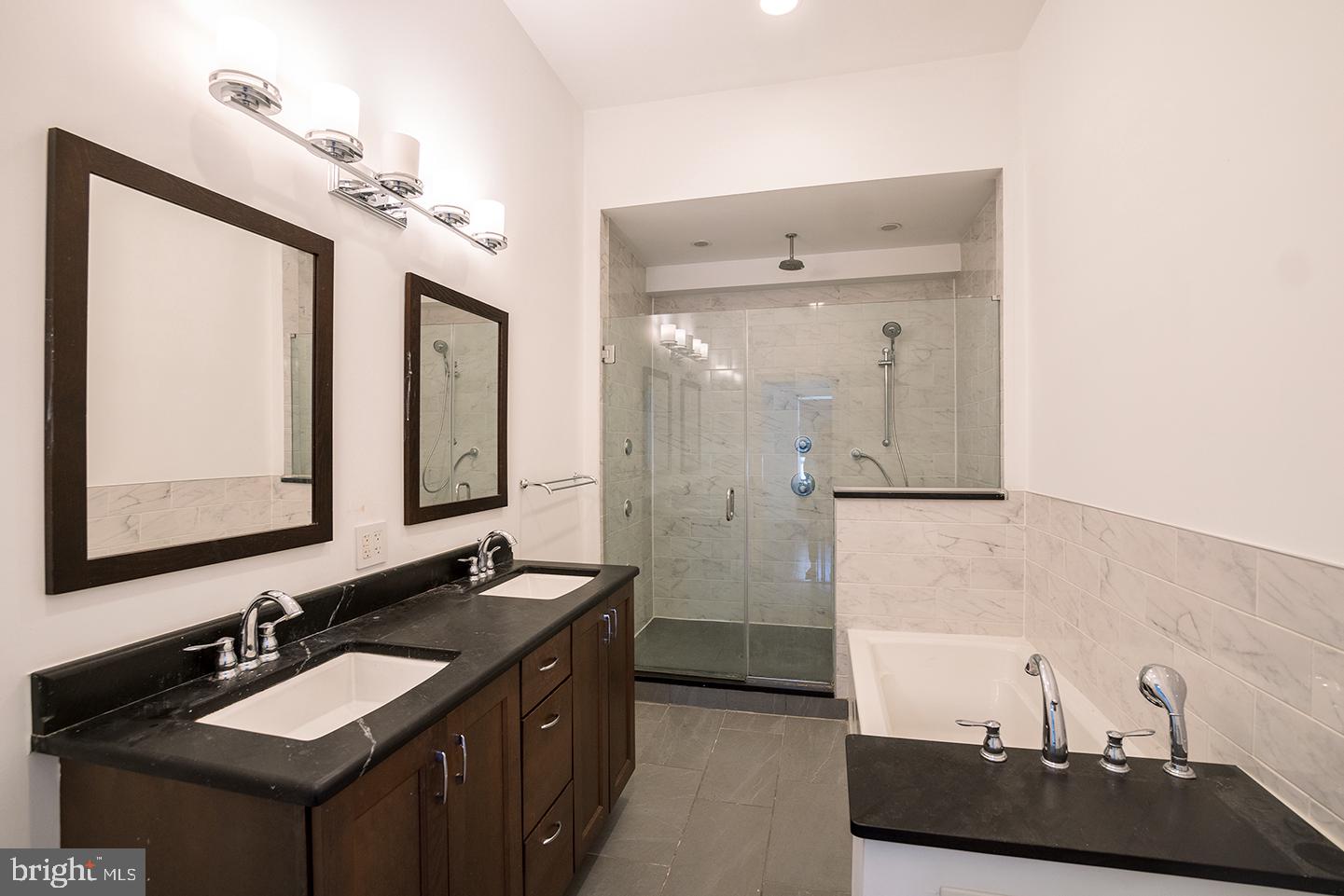 NORTHERN LIBERTIES - Residential Lease