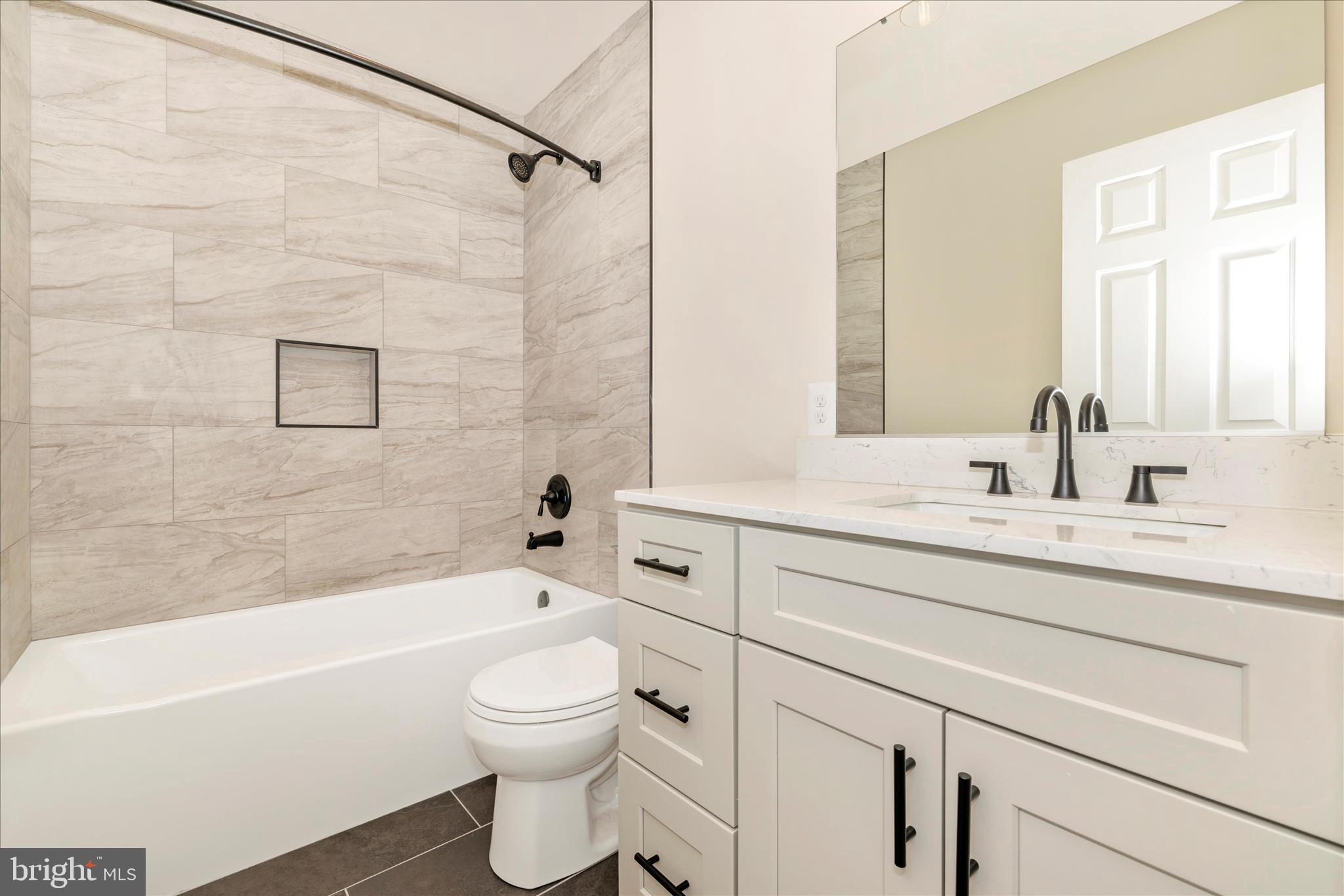 CLOVER HILL - Residential