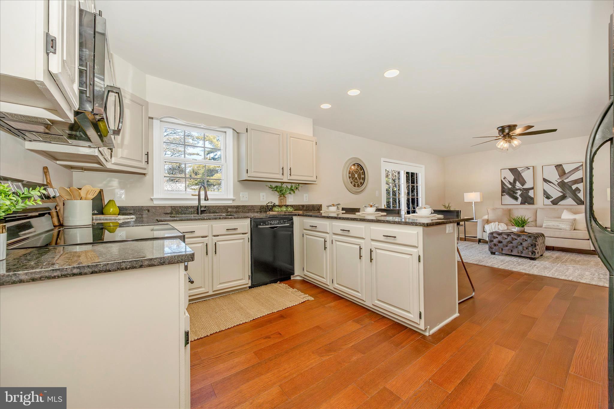 CLOVER HILL - Residential