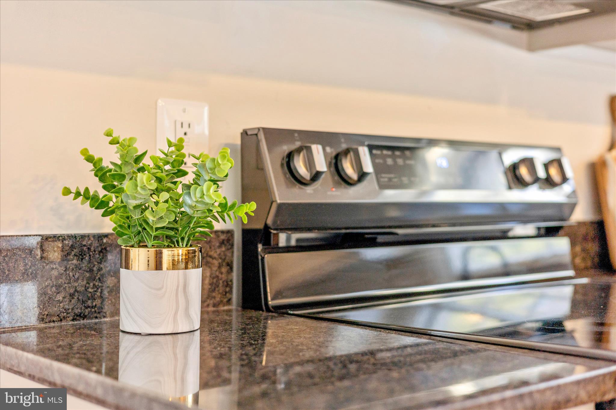 CLOVER HILL - Residential