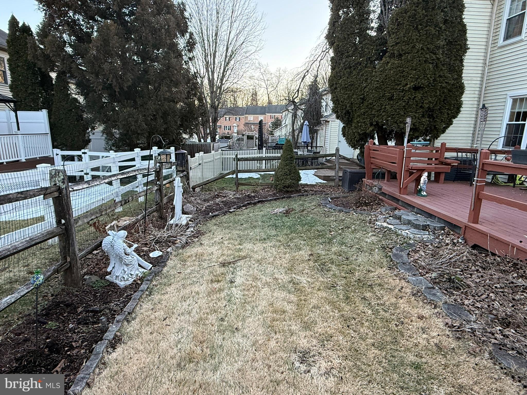 CEDAR HILL - Residential