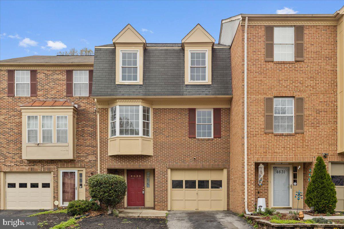 VILLAGES OF MARLBOROUGH - Residential