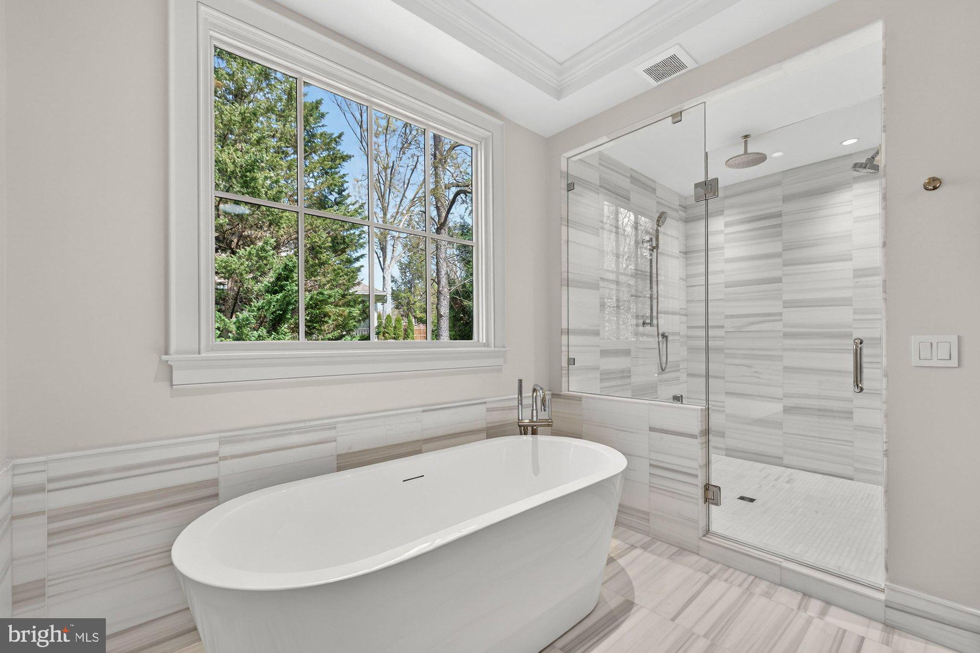 BROYHILL FOREST - Residential